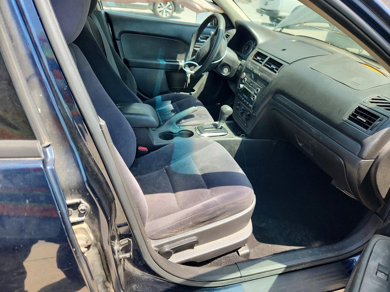 2009 Ford Fusion Se Blue vin: 3FAHP07ZX9R105750