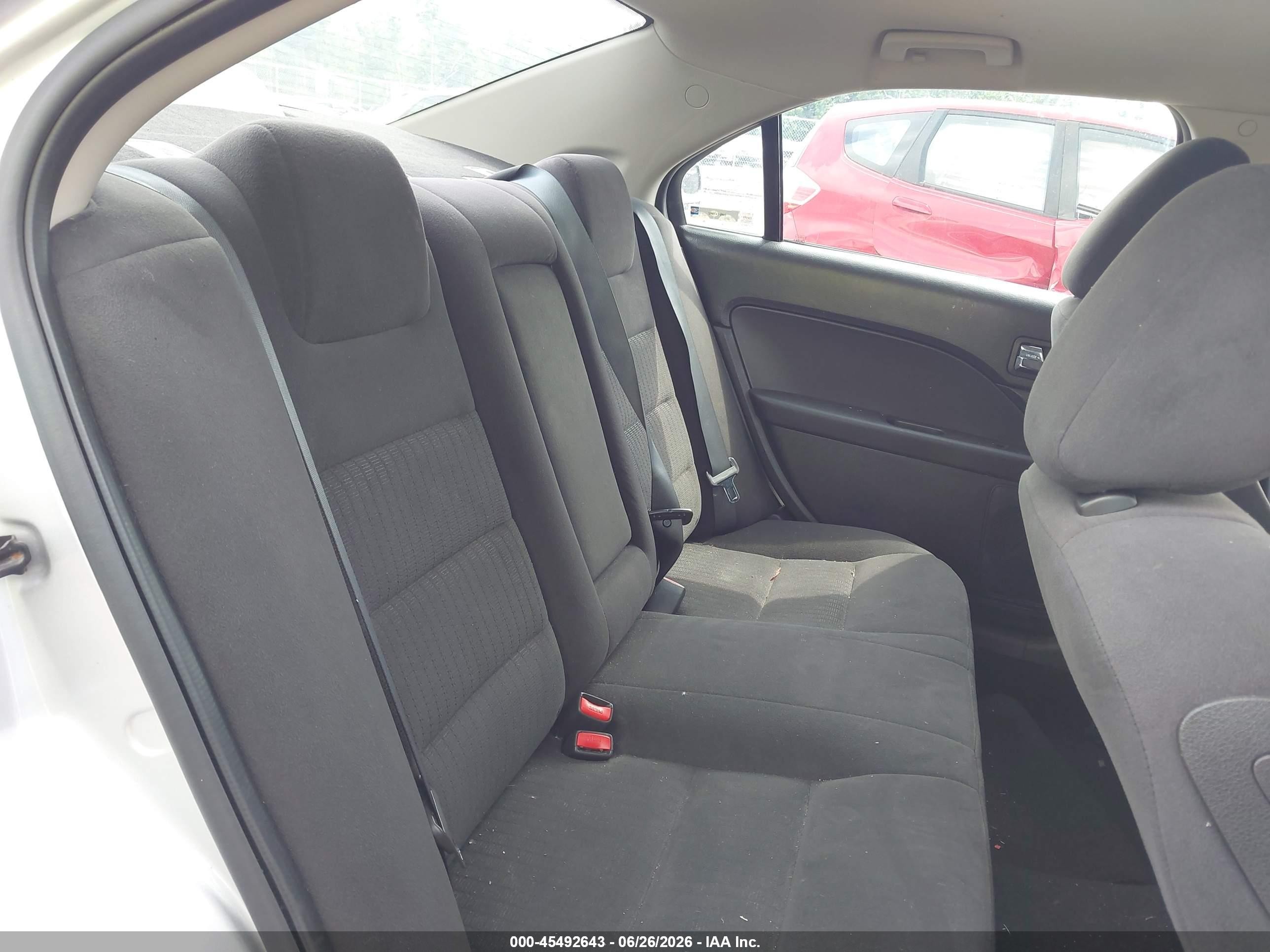 2009 Ford Fusion Se Серебряный vin: 3FAHP07ZX9R145388