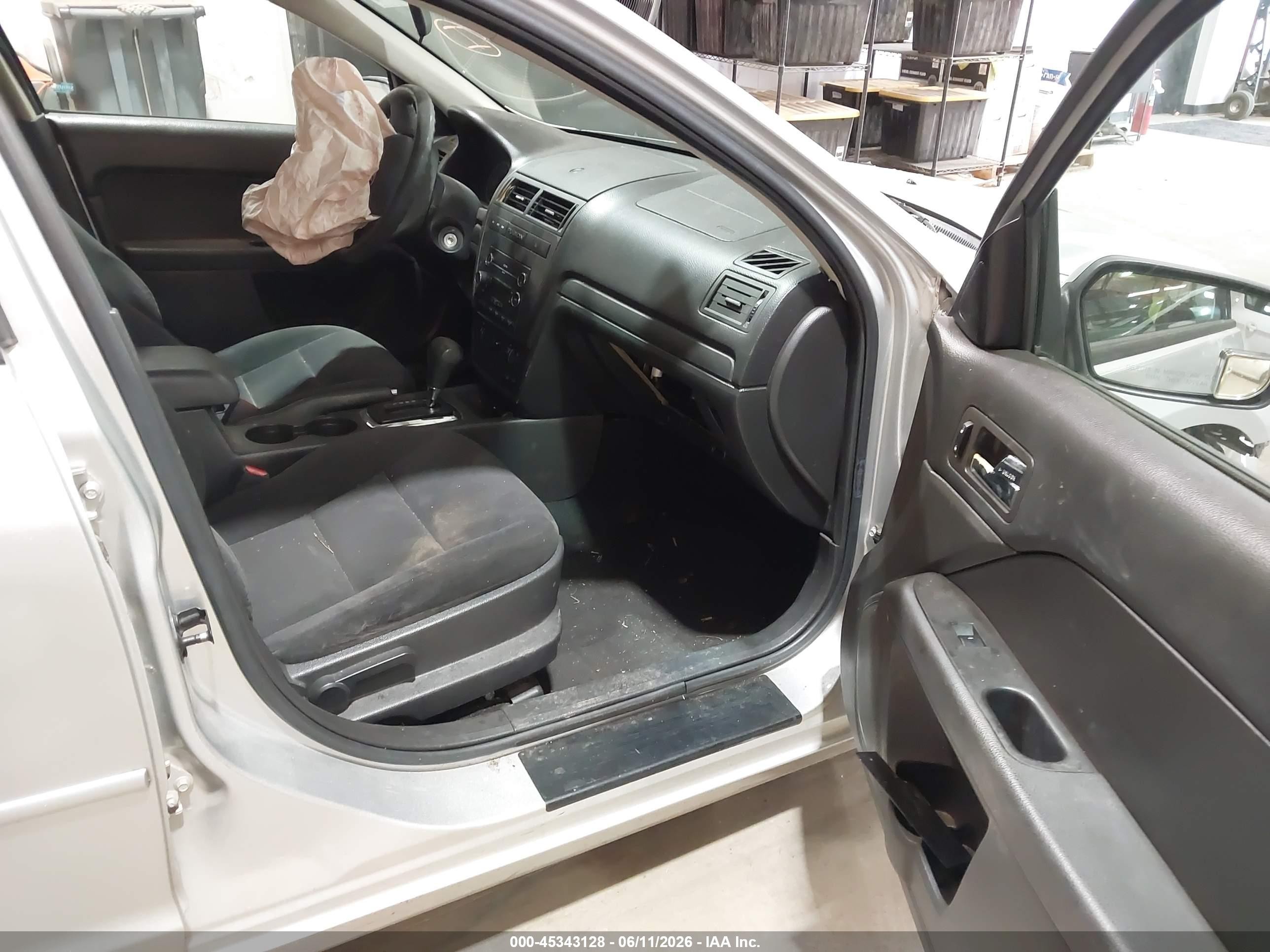 2009 Ford Fusion Se Silver vin: 3FAHP07ZX9R201698
