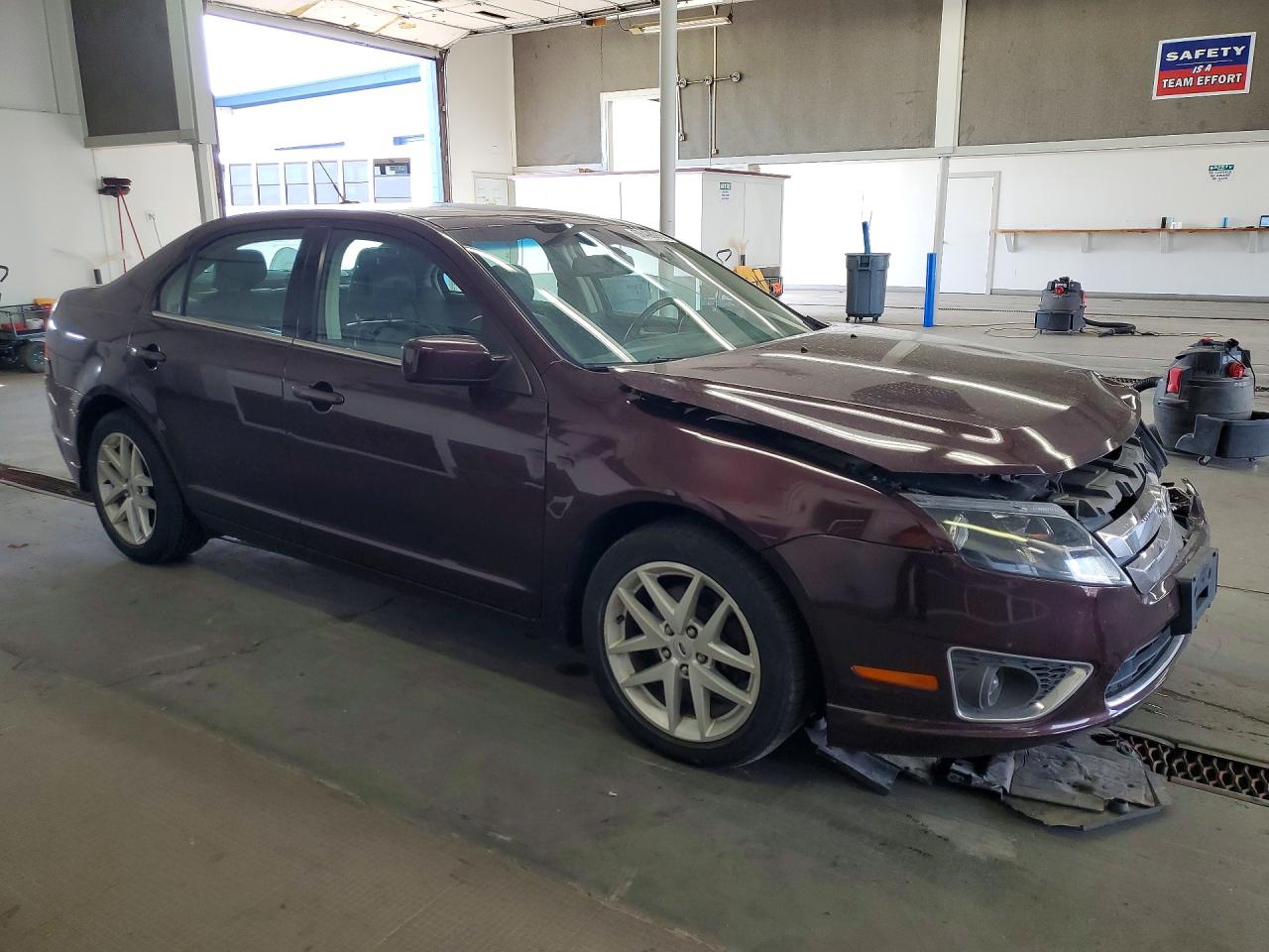 2011 Ford Fusion Purple vin: 3FAHP0CG2BR134590
