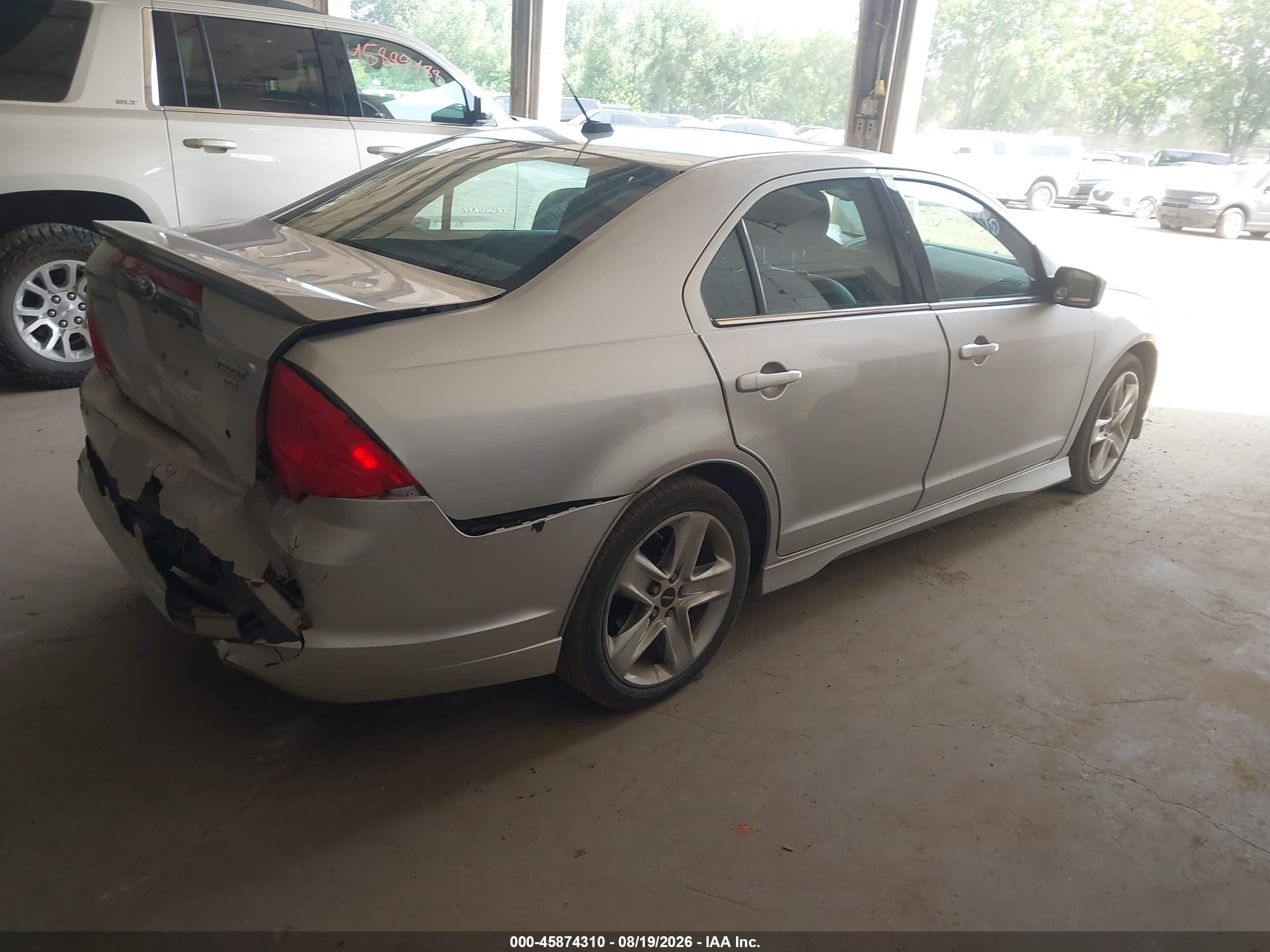 2012 Ford Fusion Sport Silver vin: 3FAHP0DC0CR165592