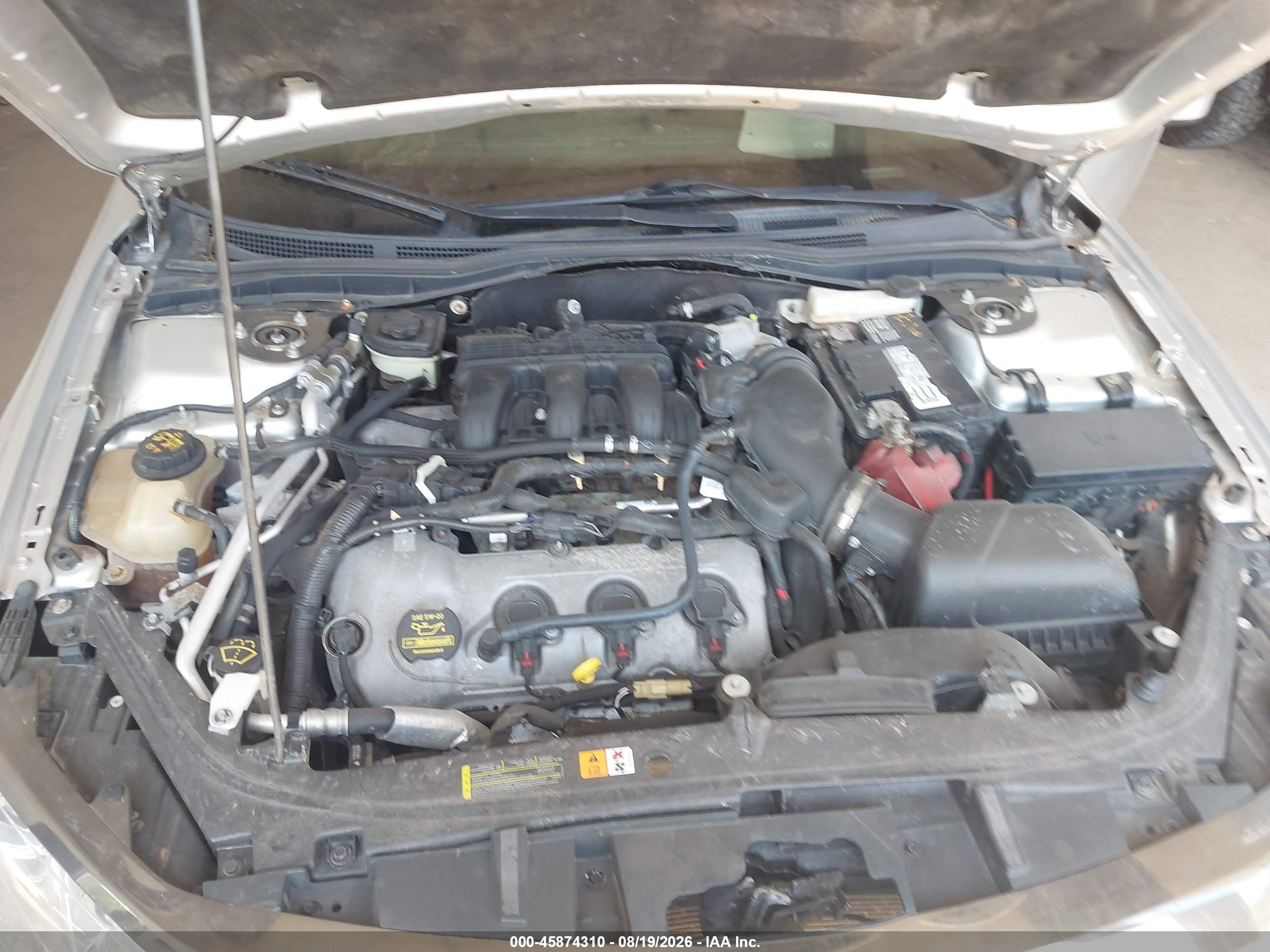 2012 Ford Fusion Sport Silver vin: 3FAHP0DC0CR165592