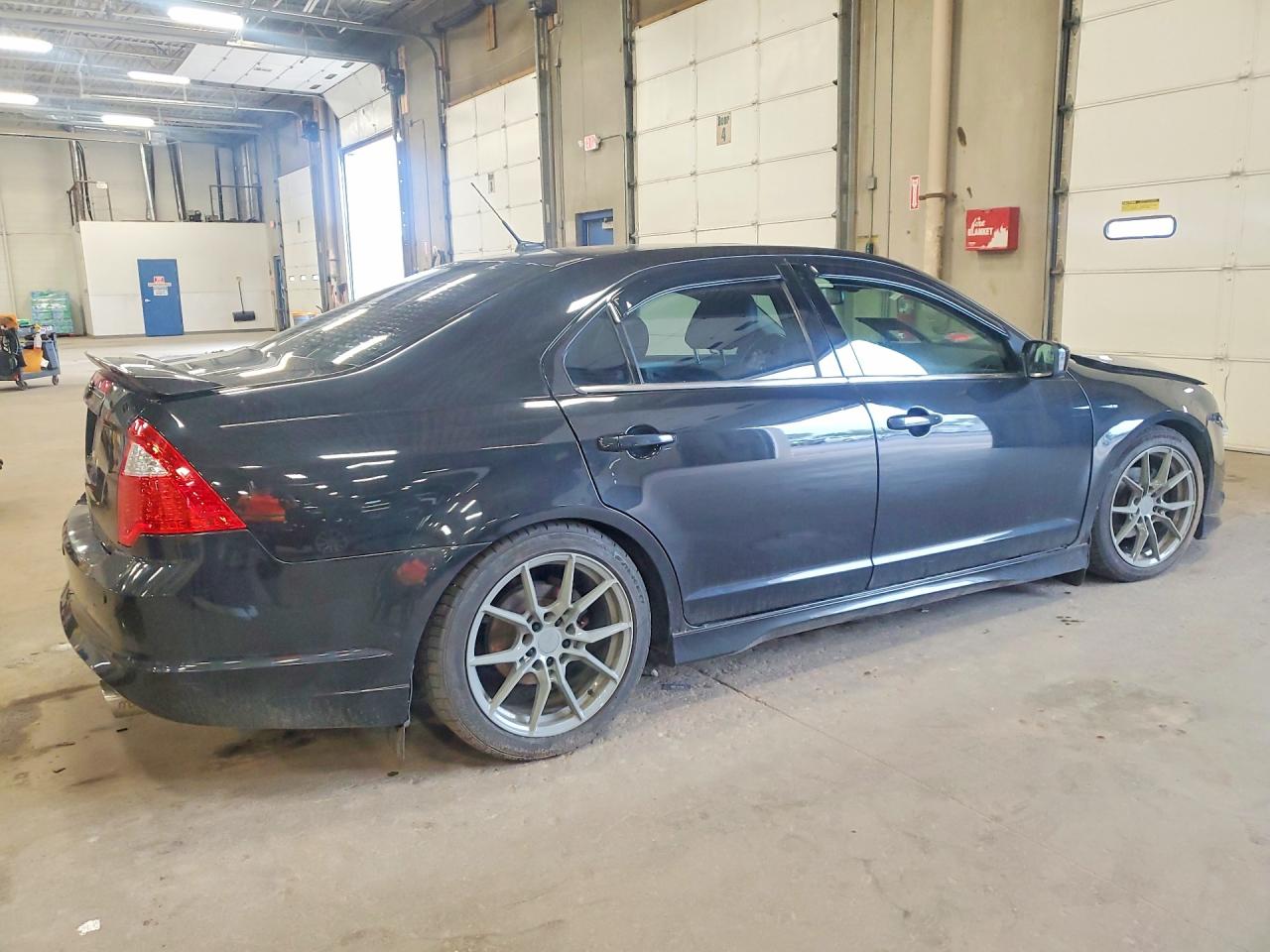 2011 Ford Fusion Sport Black vin: 3FAHP0DC2BR220462