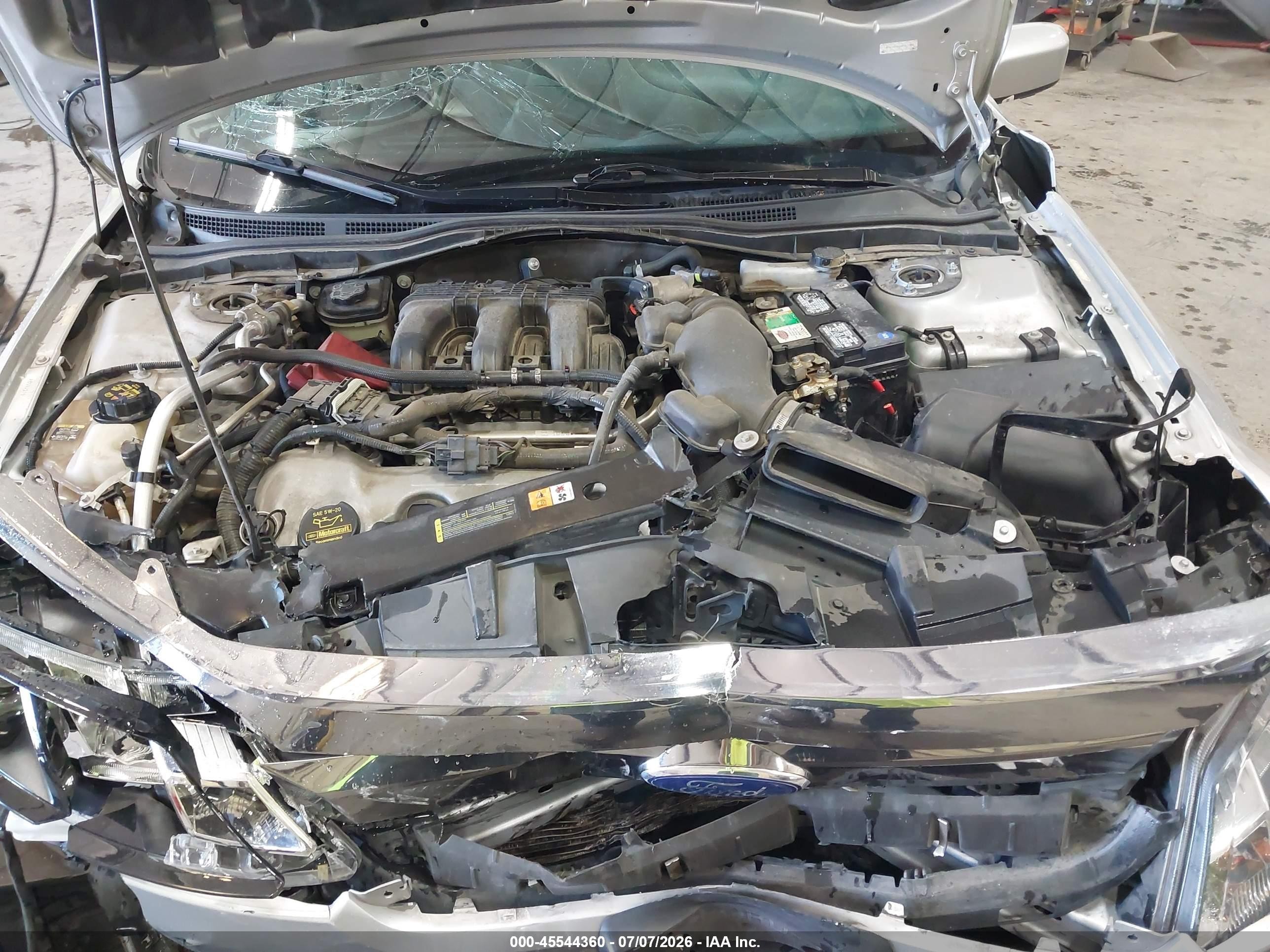 2011 Ford Fusion Sport Silver vin: 3FAHP0DC8BR261386