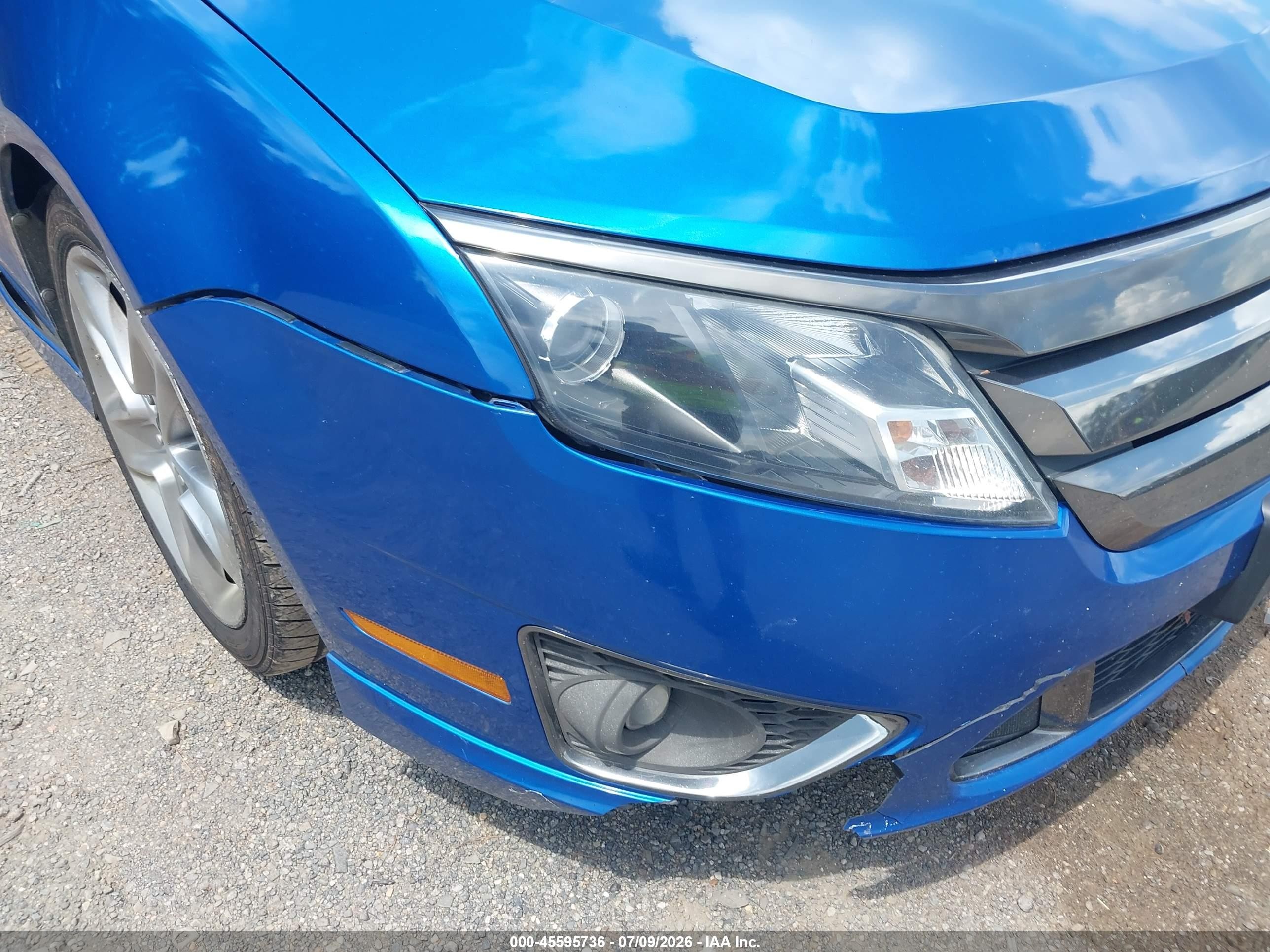 2012 Ford Fusion Sport Blue vin: 3FAHP0DC8CR268274