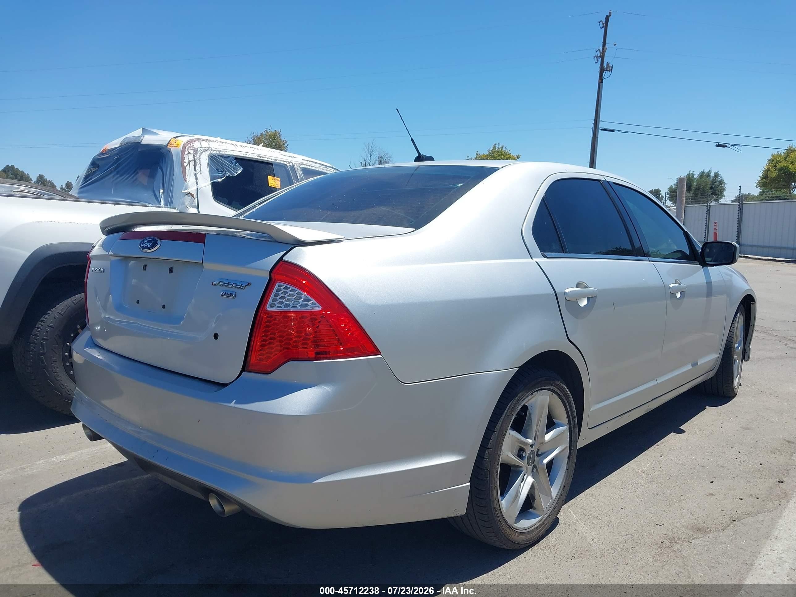 2012 Ford Fusion Sport Silver vin: 3FAHP0DC9CR251855