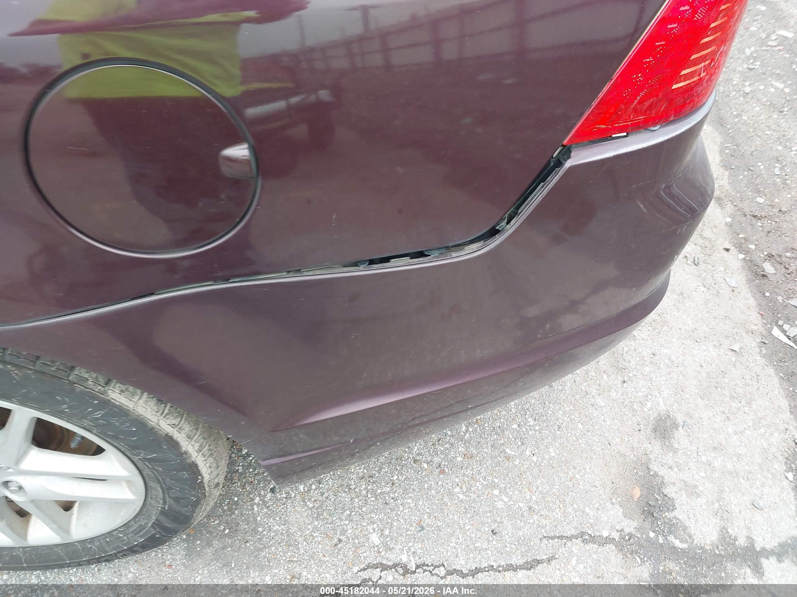 2011 Ford Fusion S Maroon vin: 3FAHP0GA0BR226819