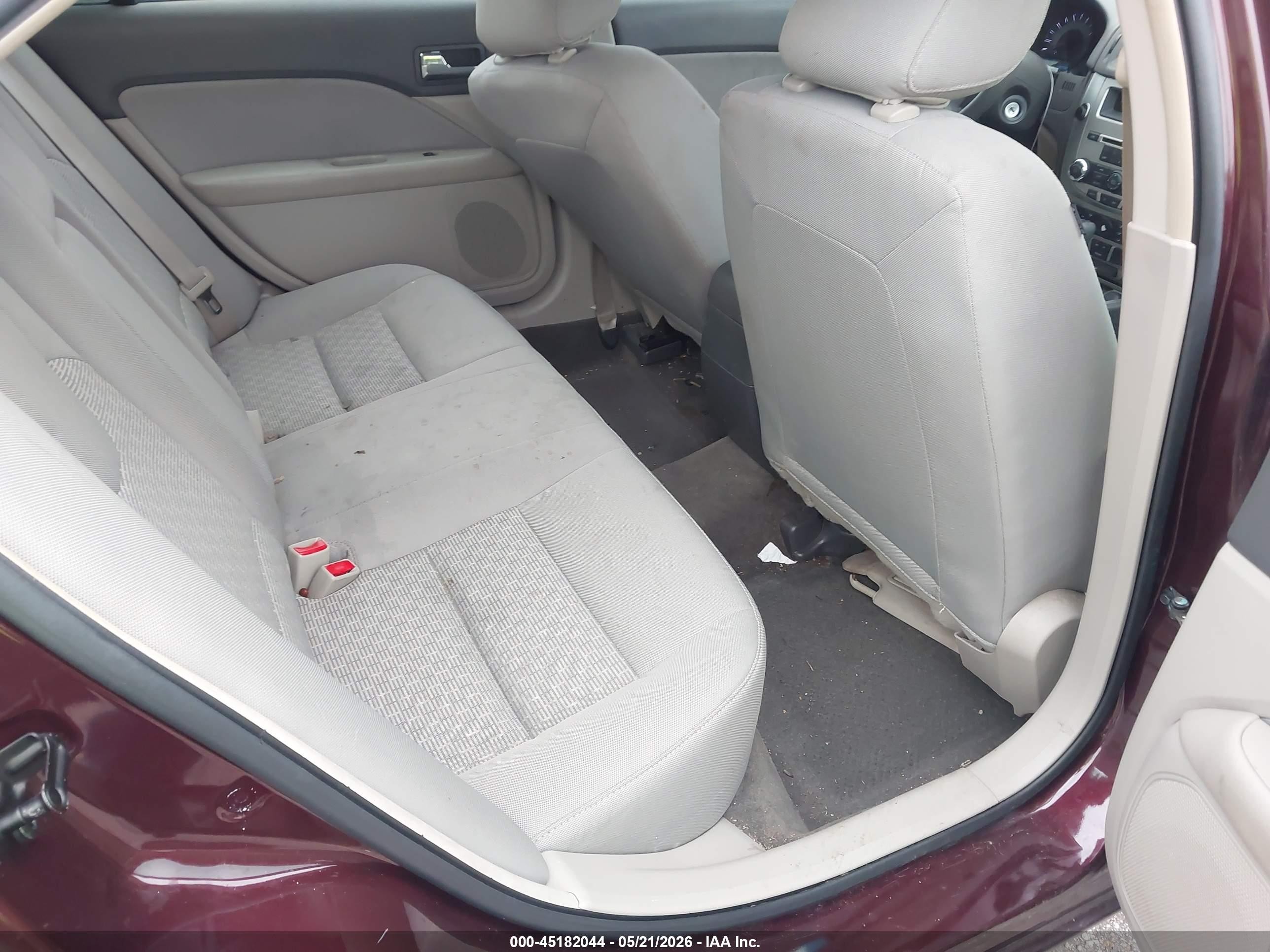 2011 Ford Fusion S Maroon vin: 3FAHP0GA0BR226819
