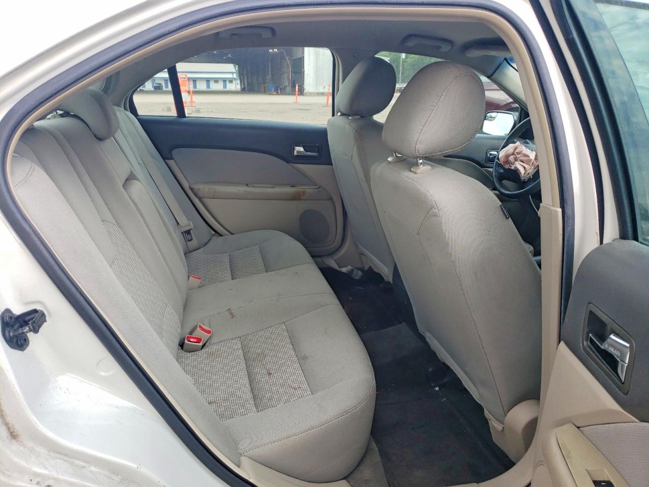 2012 Ford Fusion S White vin: 3FAHP0GA0CR225851