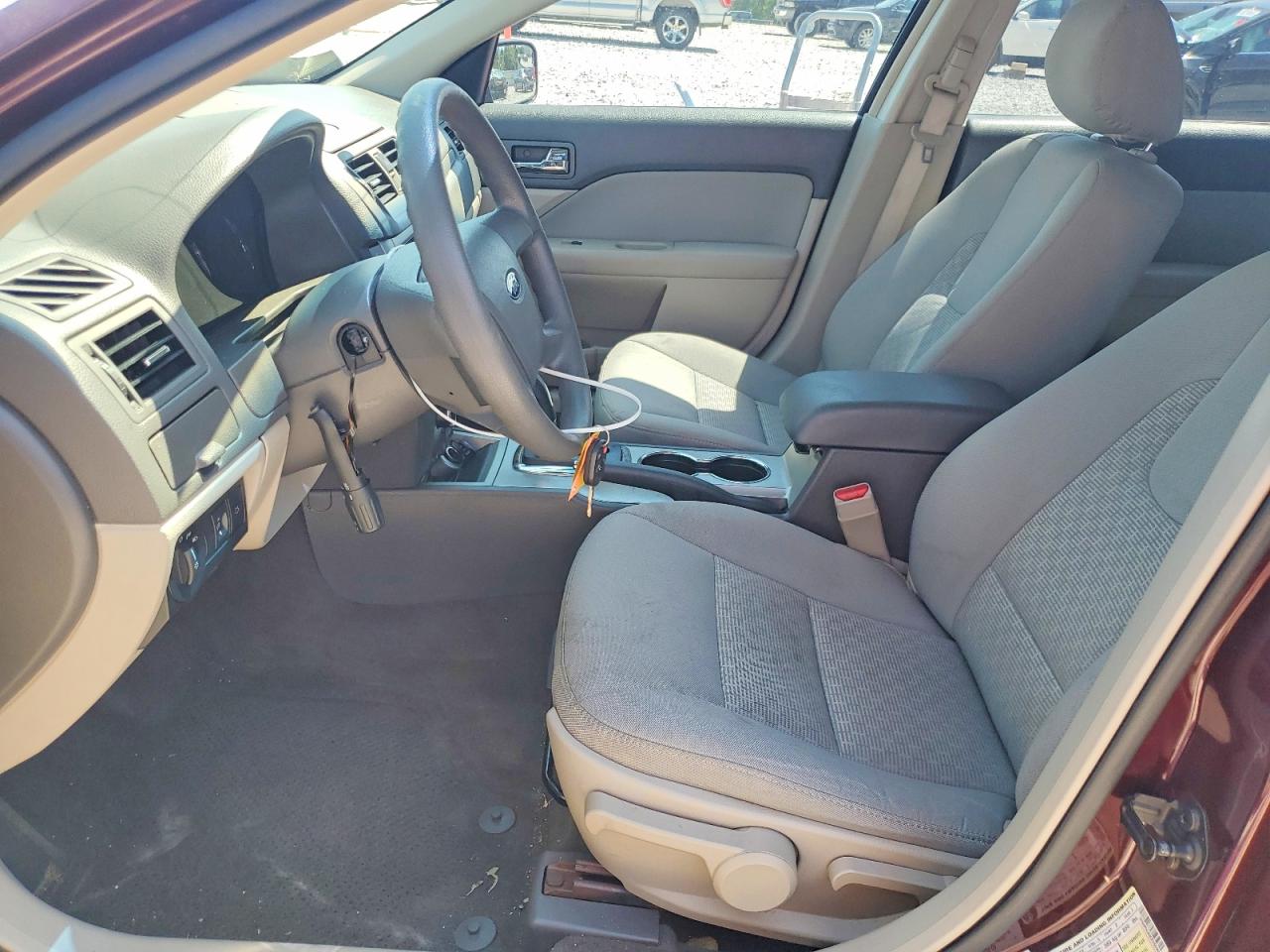 2012 Ford Fusion S Бордовый vin: 3FAHP0GA0CR356066