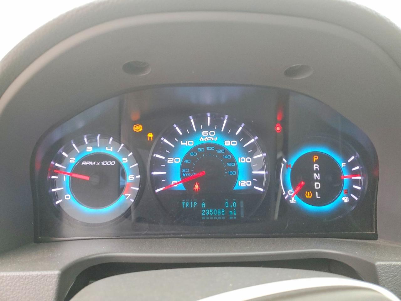 2012 Ford Fusion S White vin: 3FAHP0GA0CR356133