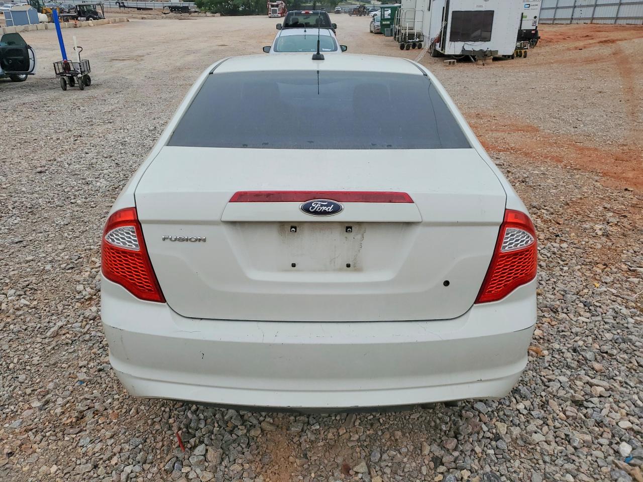 2012 Ford Fusion S White vin: 3FAHP0GA0CR356133