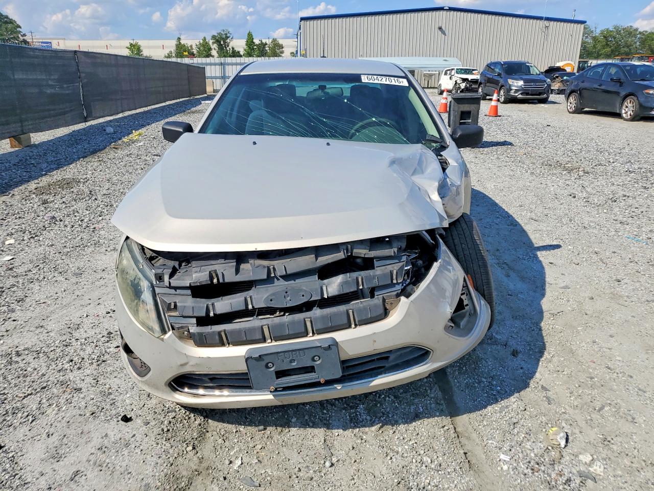 2010 Ford Fusion S Beige vin: 3FAHP0GA2AR258248