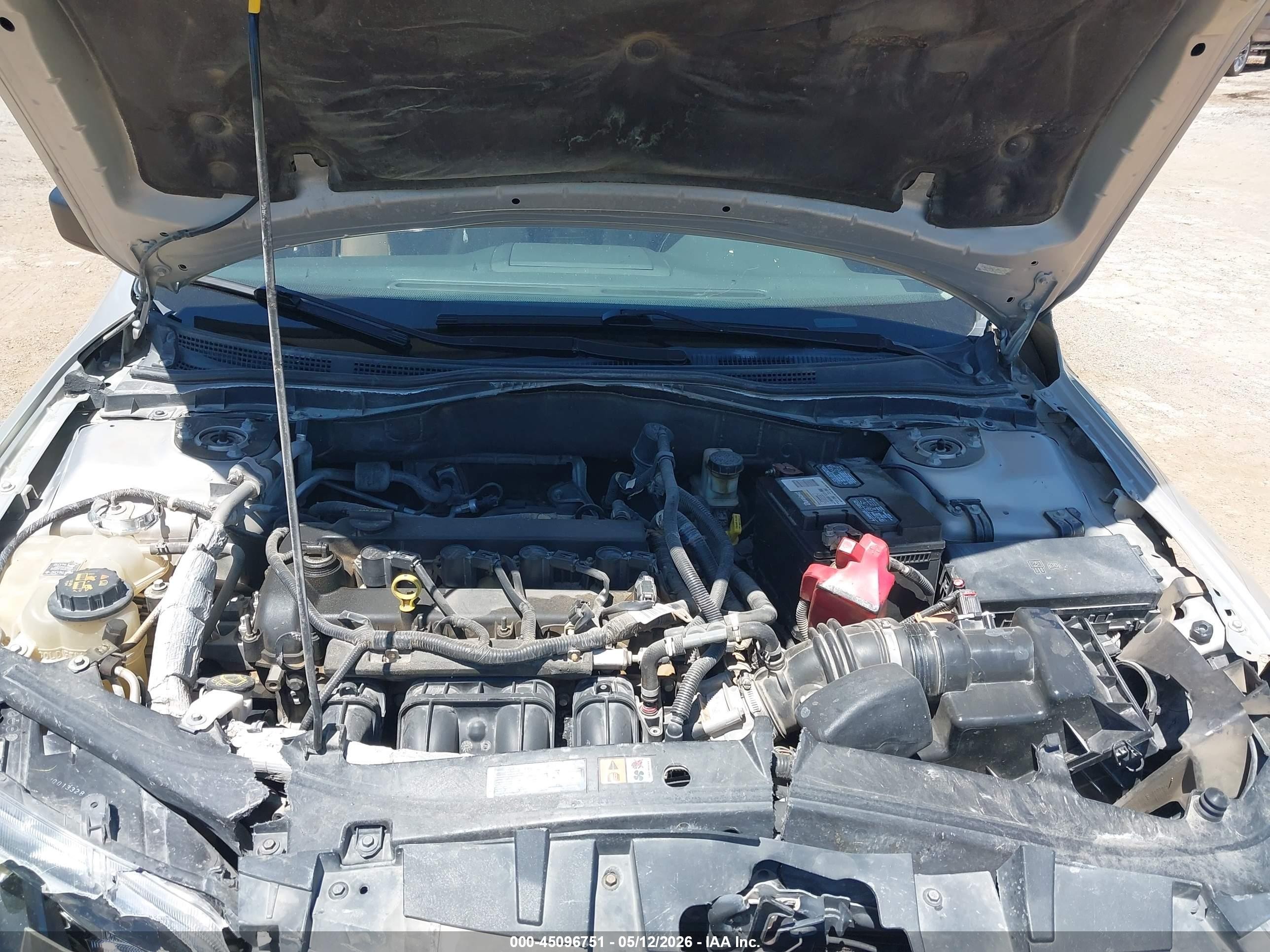 2010 Ford Fusion S Tan vin: 3FAHP0GA2AR372041