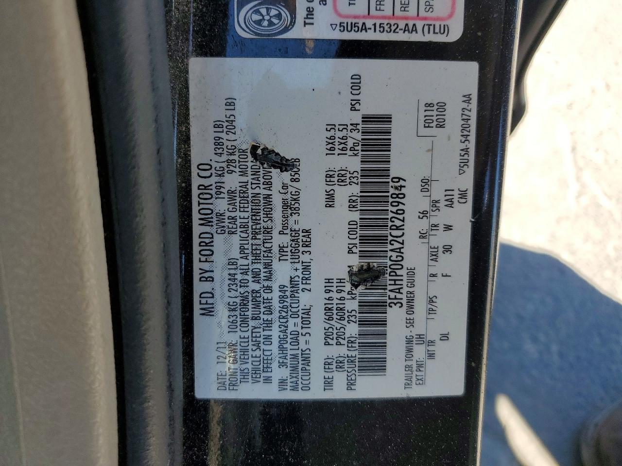 2012 Ford Fusion S Черный vin: 3FAHP0GA2CR269849