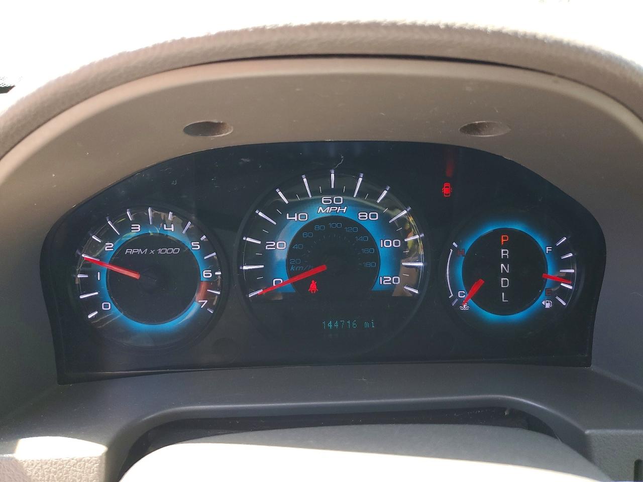 2012 Ford Fusion S Черный vin: 3FAHP0GA2CR269849