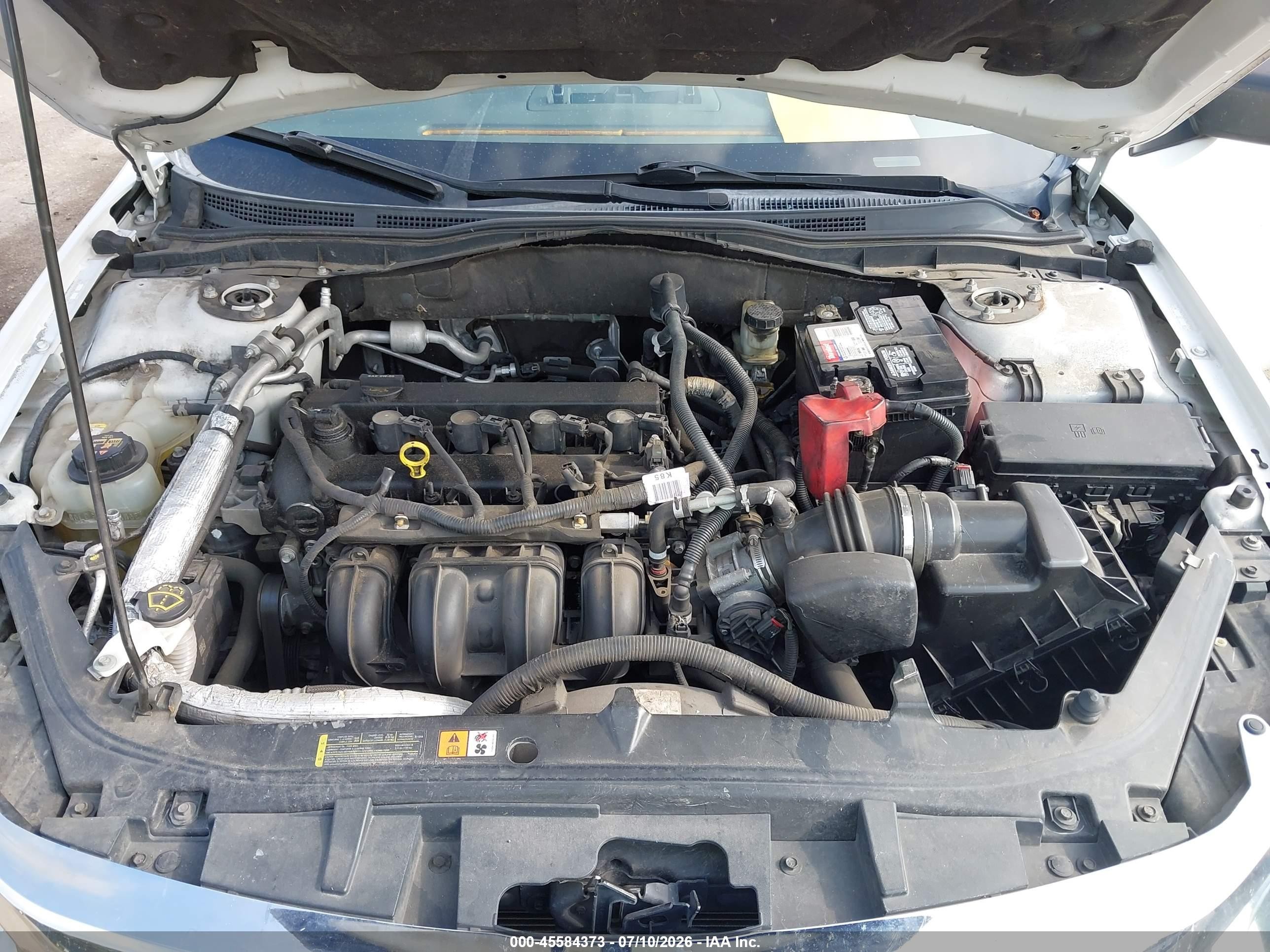 2010 Ford Fusion S White vin: 3FAHP0GA3AR220155