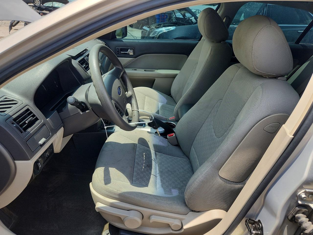 2010 Ford Fusion S Silver vin: 3FAHP0GA3AR430089