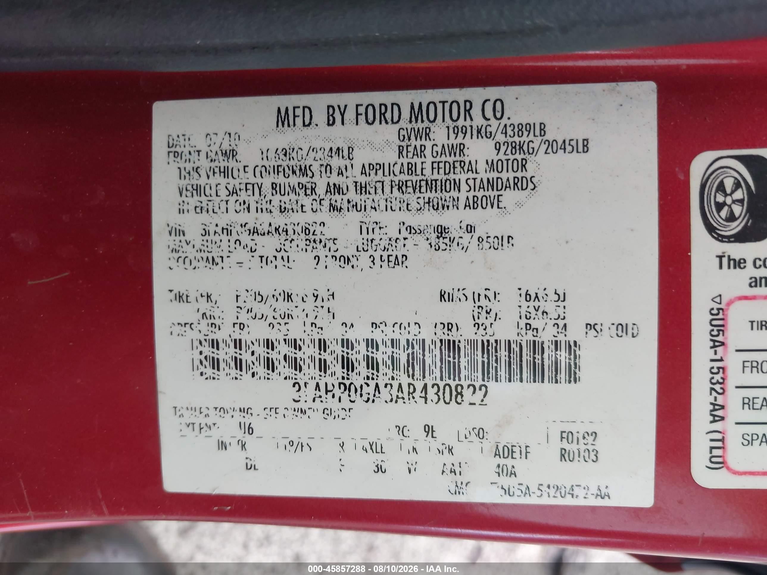 2010 Ford Fusion S Red vin: 3FAHP0GA3AR430822