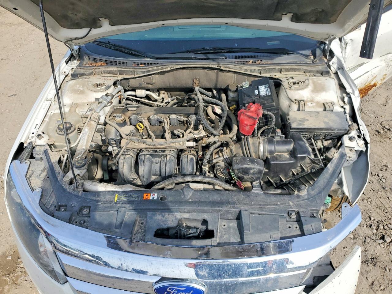 2011 Ford Fusion S White vin: 3FAHP0GA3BR293365