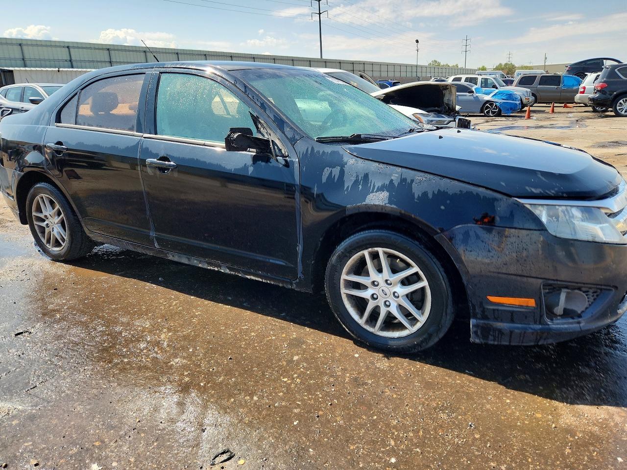 2012 Ford Fusion S Black vin: 3FAHP0GA3CR119278
