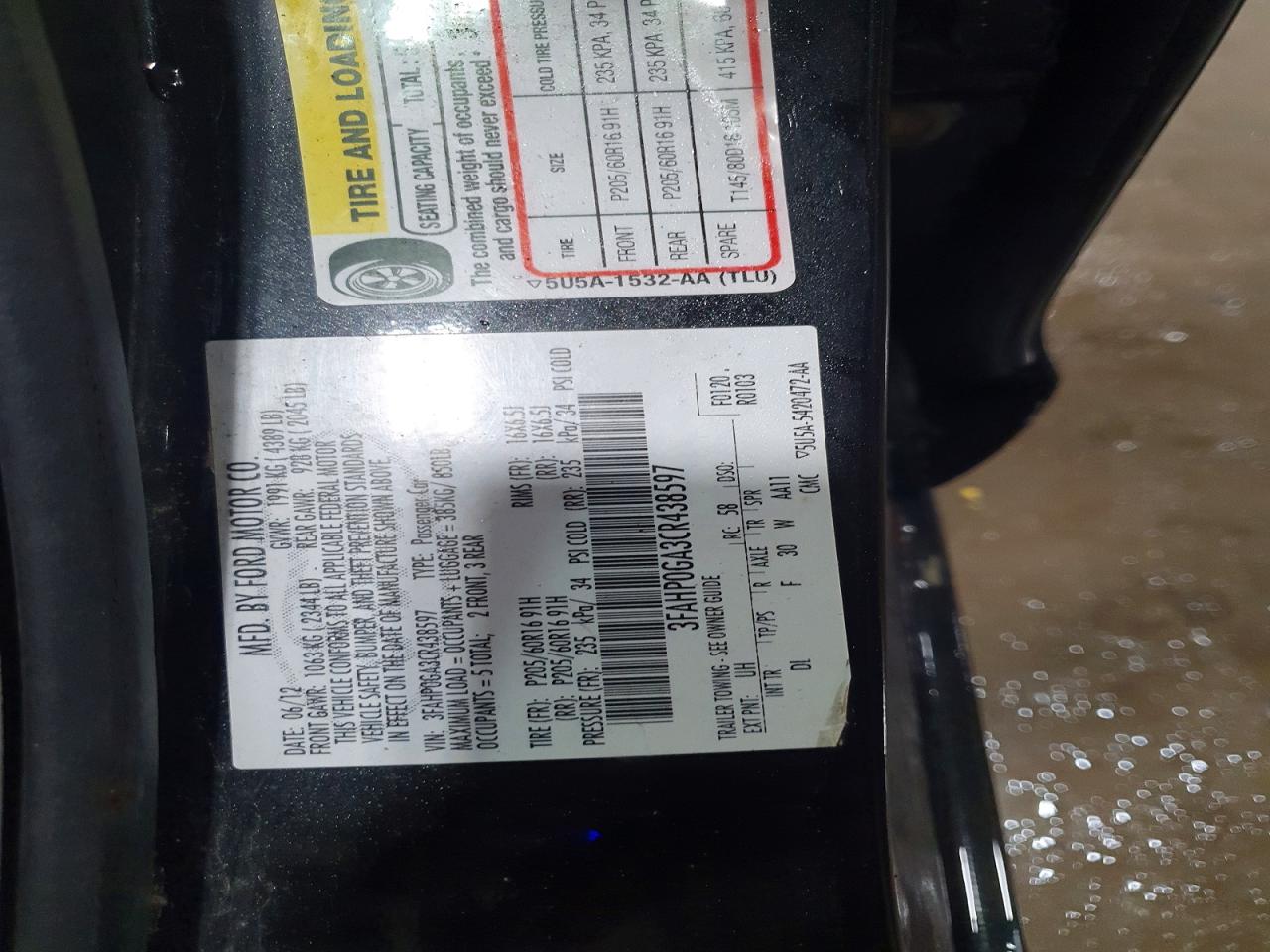 2012 Ford Fusion S Черный vin: 3FAHP0GA3CR438597