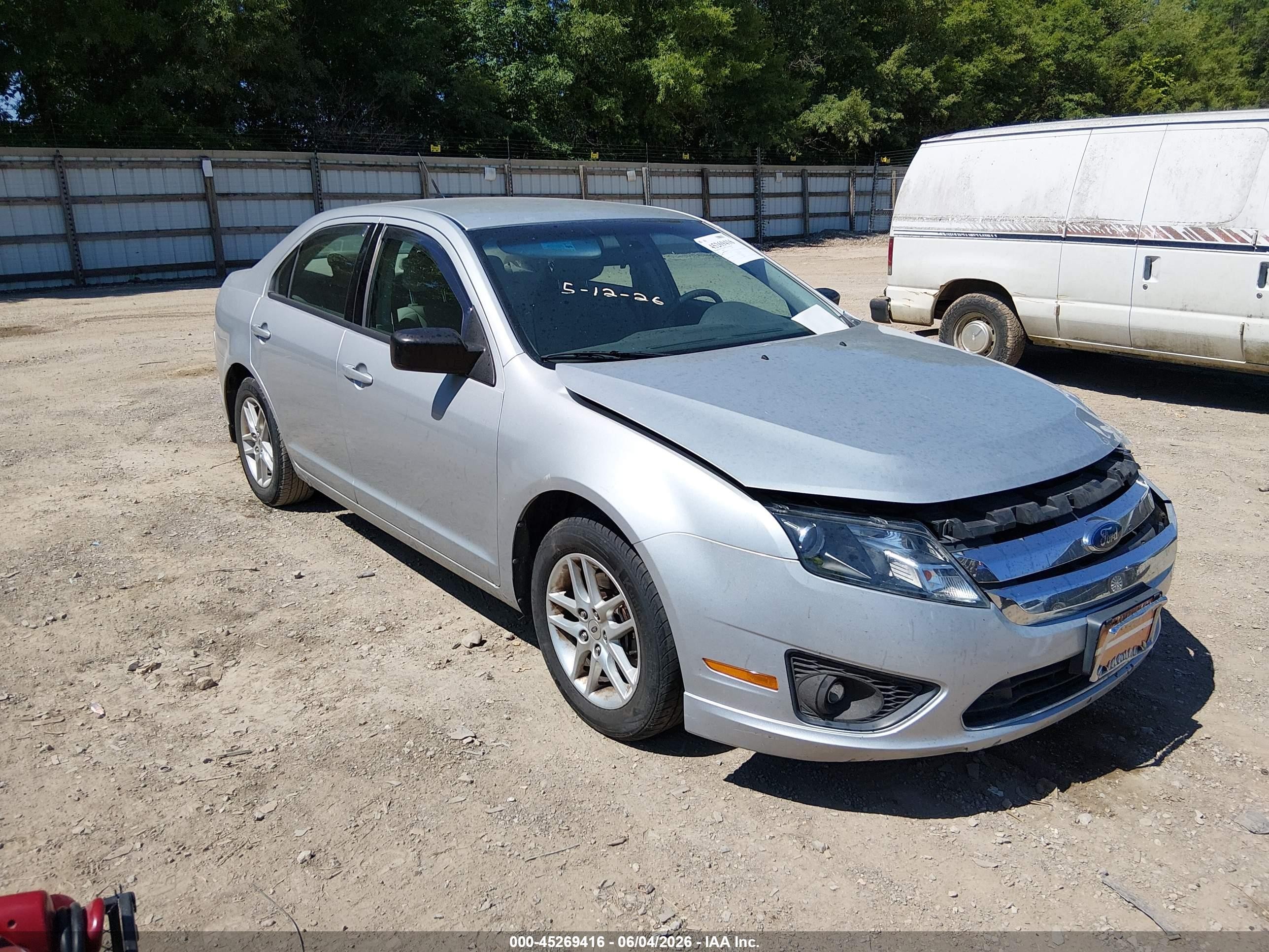 2010 Ford Fusion S Silver vin: 3FAHP0GA4AR213411