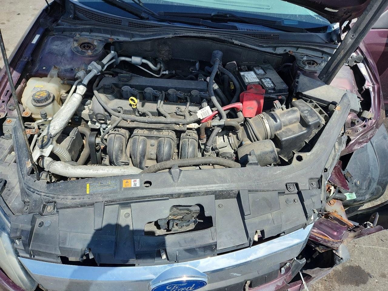 2011 Ford Fusion S Бордовый vin: 3FAHP0GA5BR230980