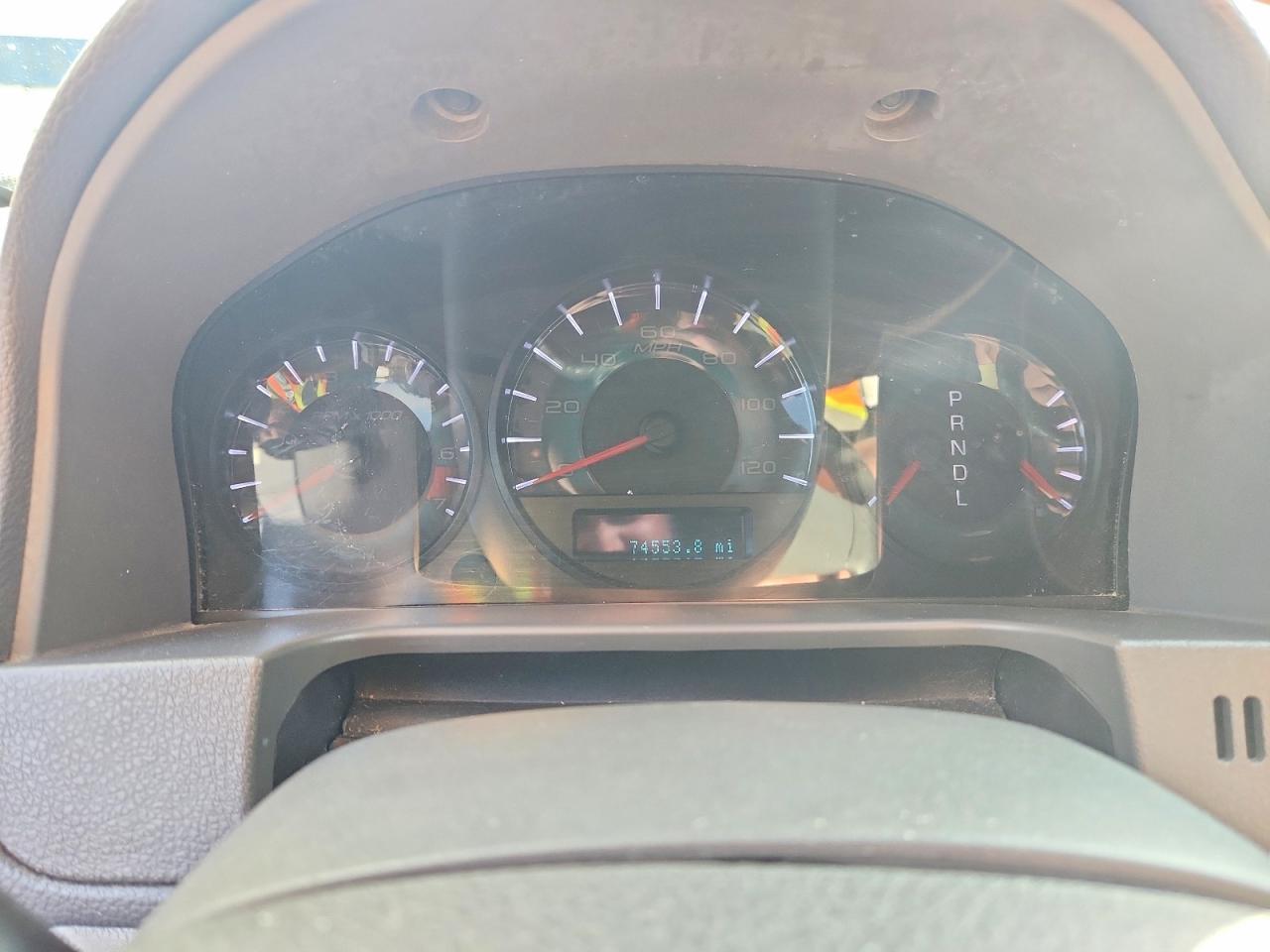 2011 Ford Fusion S Белый vin: 3FAHP0GA5BR297076
