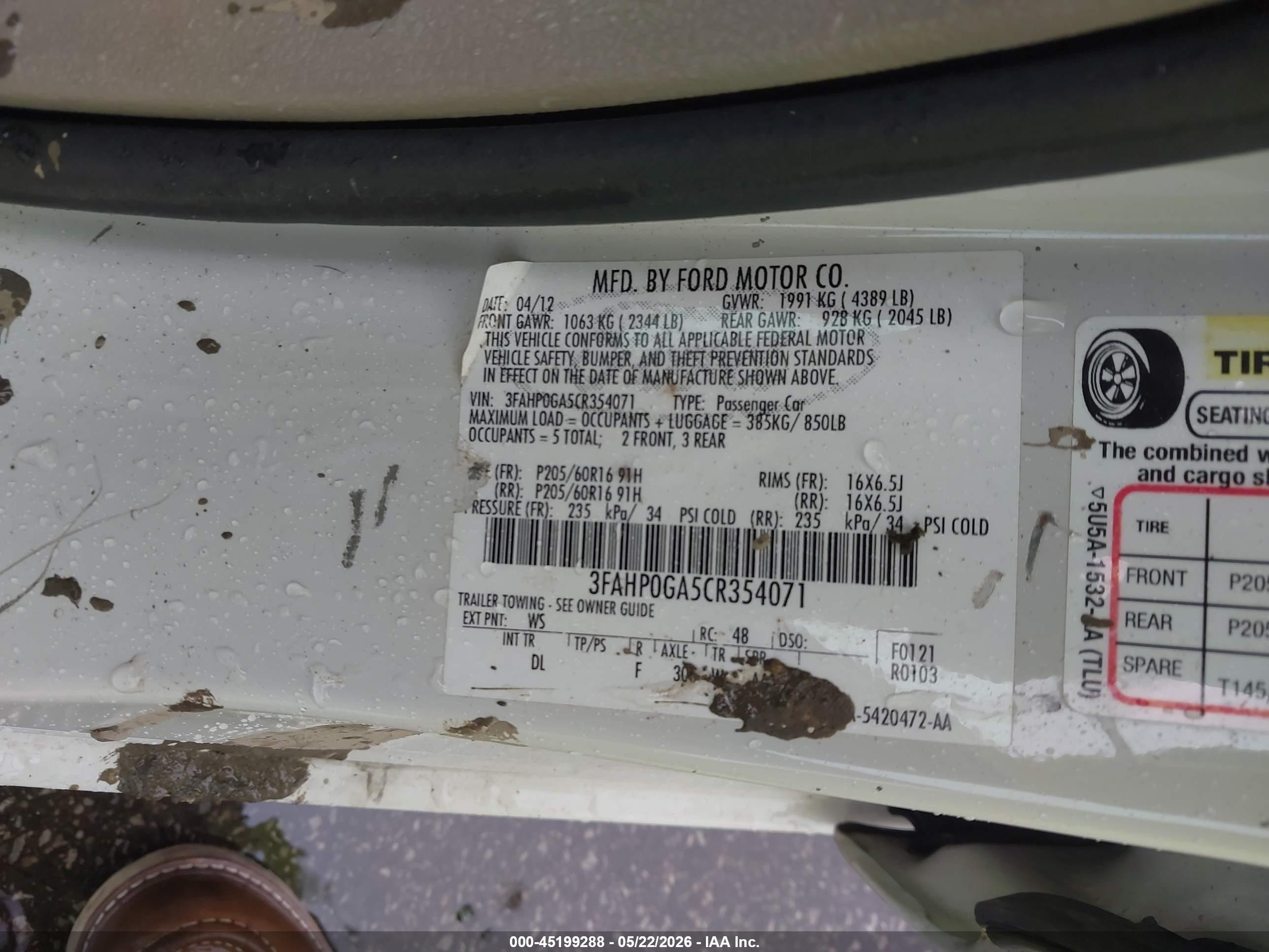 2012 Ford Fusion S White vin: 3FAHP0GA5CR354071