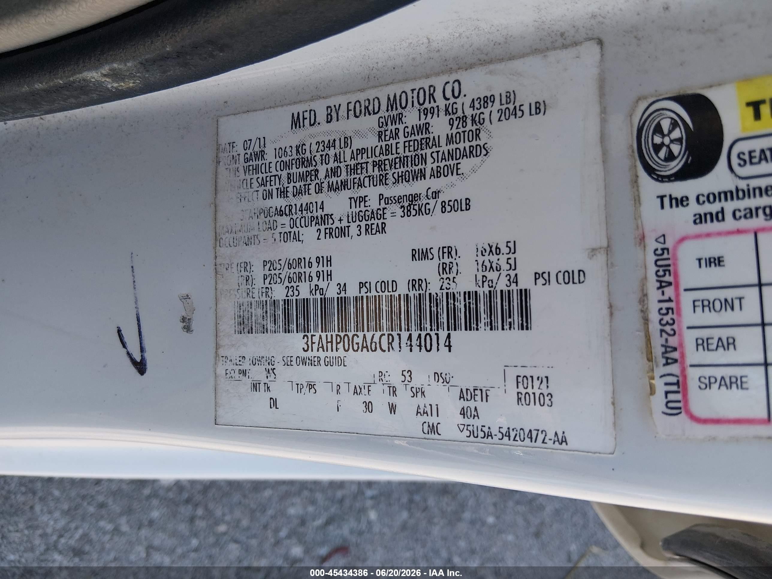 2012 Ford Fusion S White vin: 3FAHP0GA6CR144014