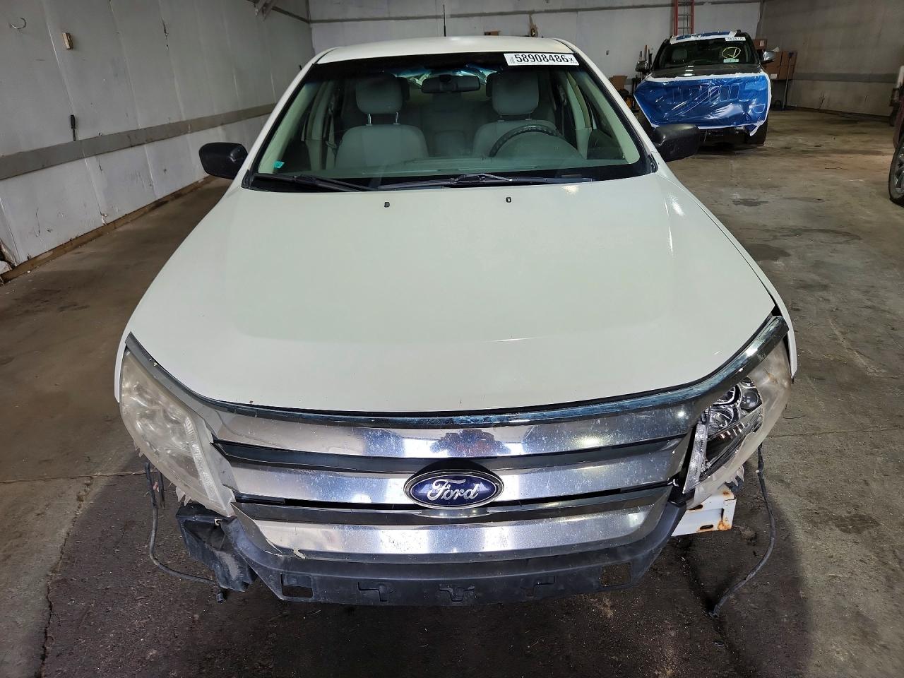 2012 Ford Fusion S White vin: 3FAHP0GA6CR333665