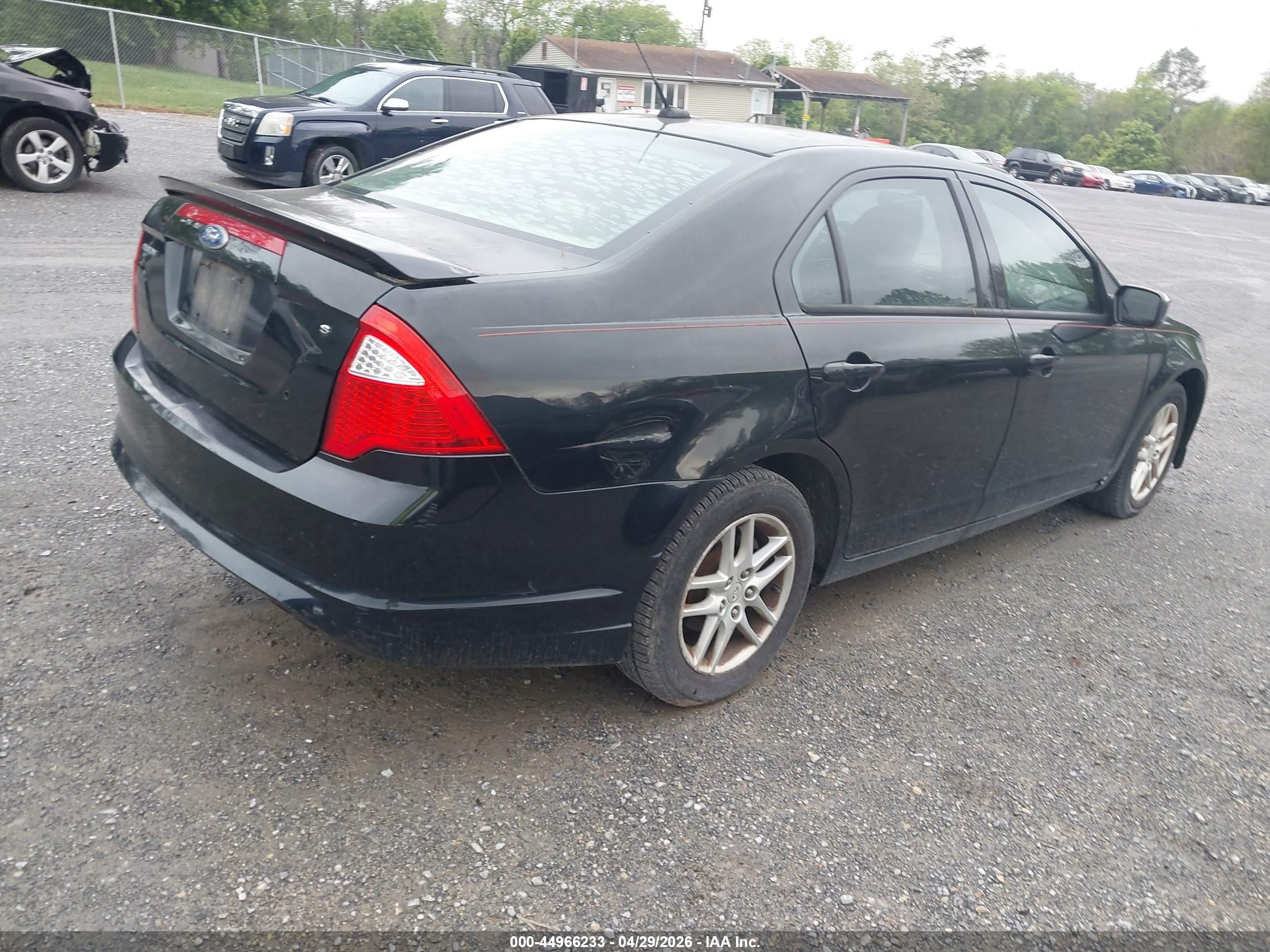 2010 Ford Fusion S Black vin: 3FAHP0GA7AR364971