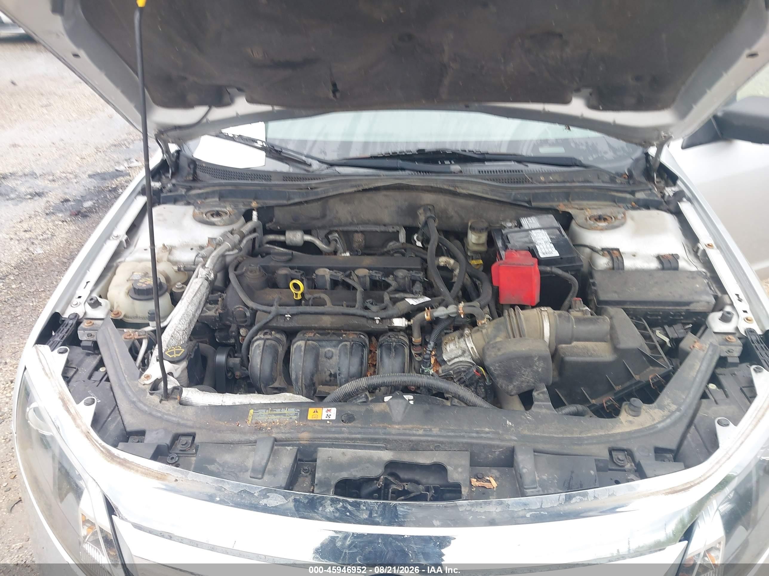 2011 Ford Fusion S Silver vin: 3FAHP0GA7BR144053