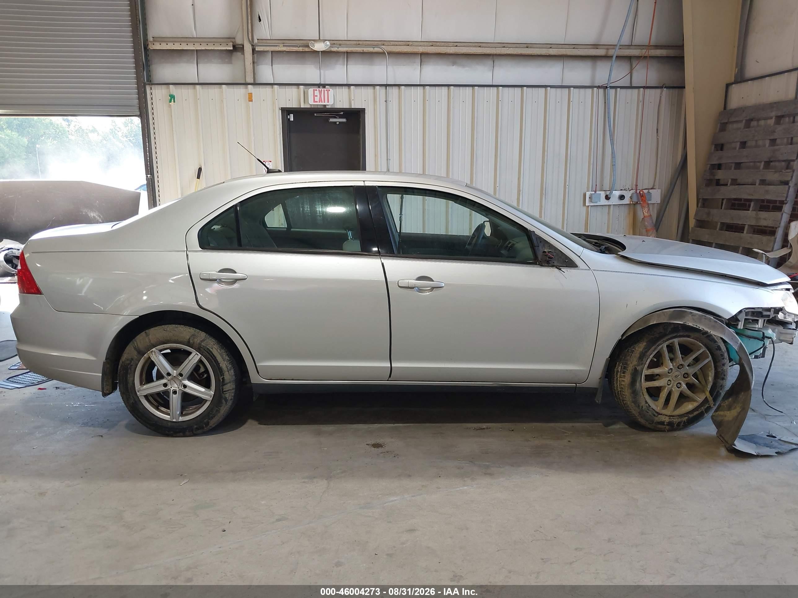 2011 Ford Fusion S Silver vin: 3FAHP0GA7BR327954