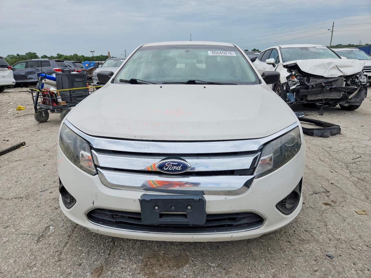 2012 Ford Fusion S White vin: 3FAHP0GA7CR152462