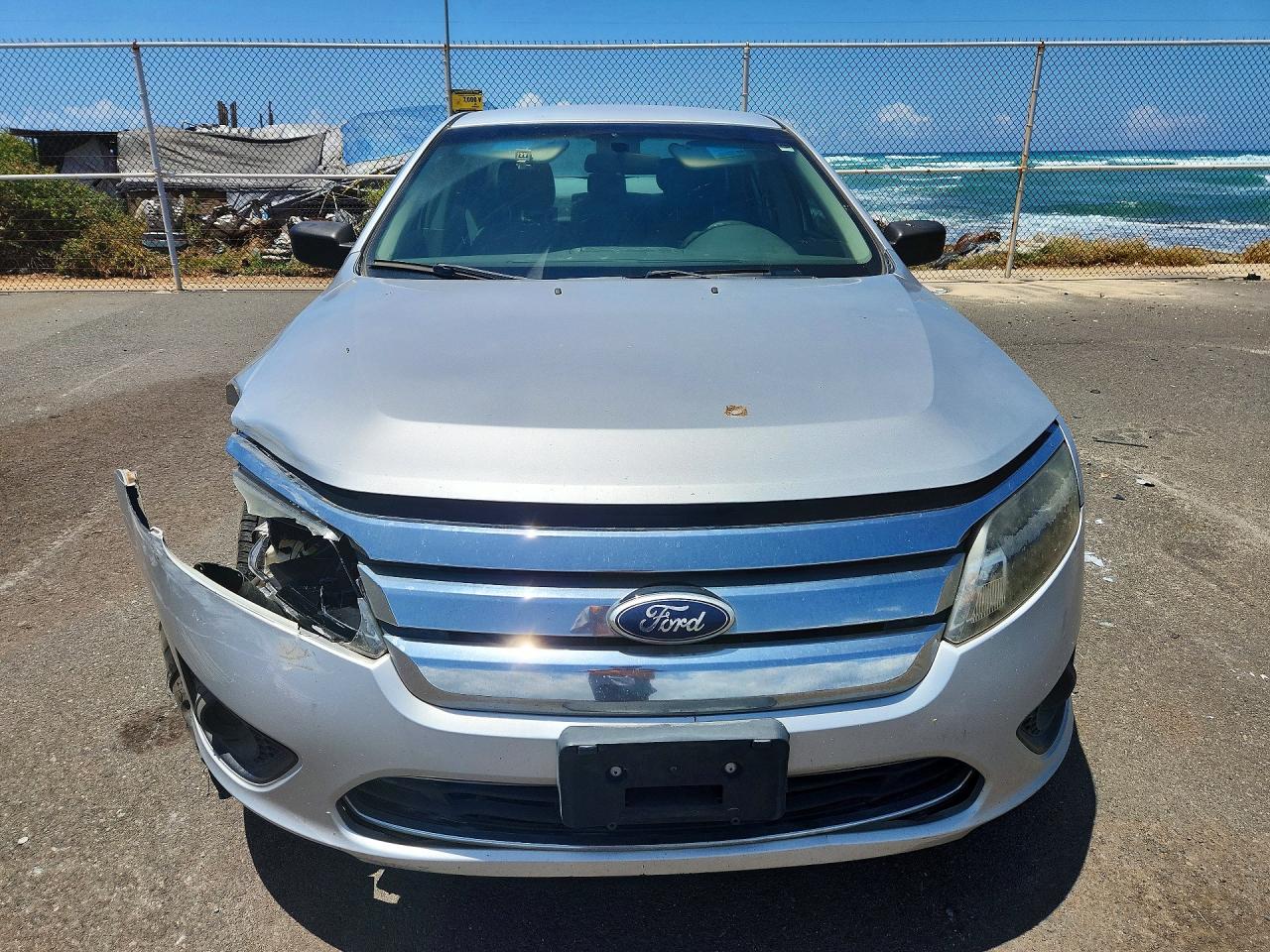 2012 Ford Fusion S Silver vin: 3FAHP0GA7CR178480