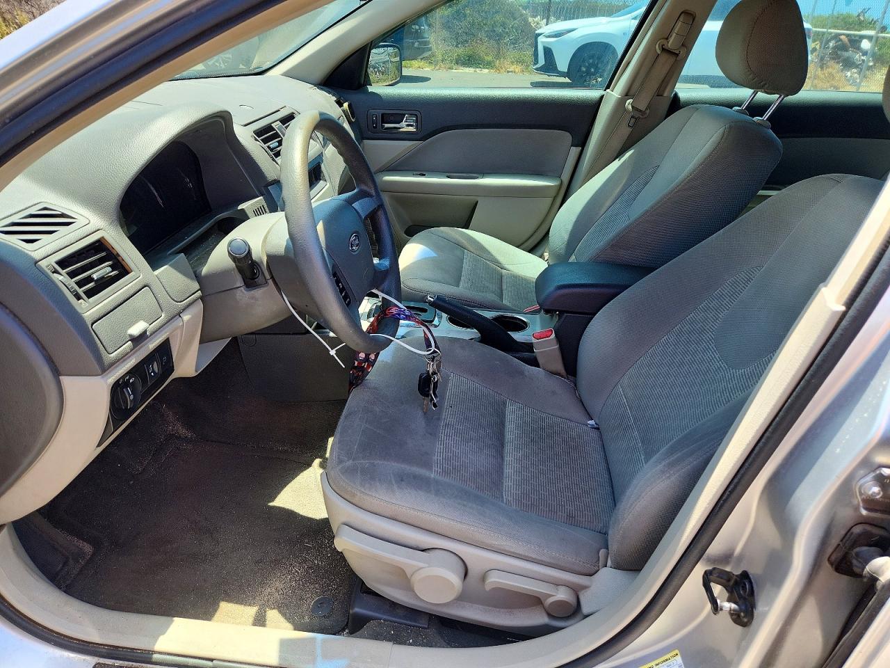 2012 Ford Fusion S Silver vin: 3FAHP0GA7CR178480
