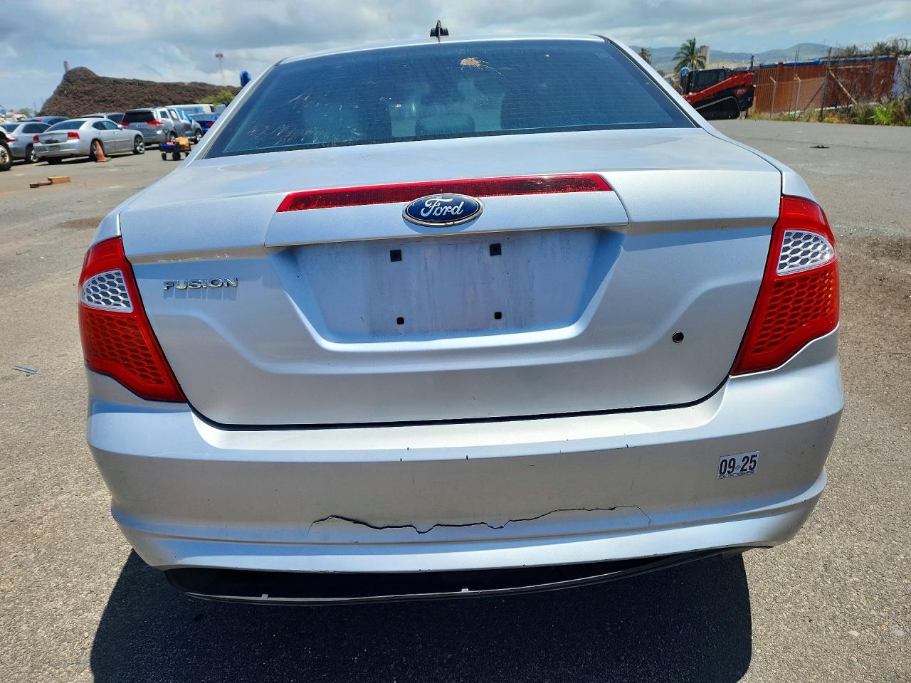 2012 Ford Fusion S Silver vin: 3FAHP0GA7CR178480