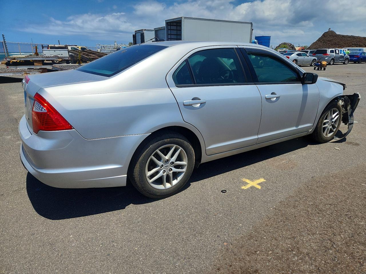 2012 Ford Fusion S Silver vin: 3FAHP0GA7CR178480