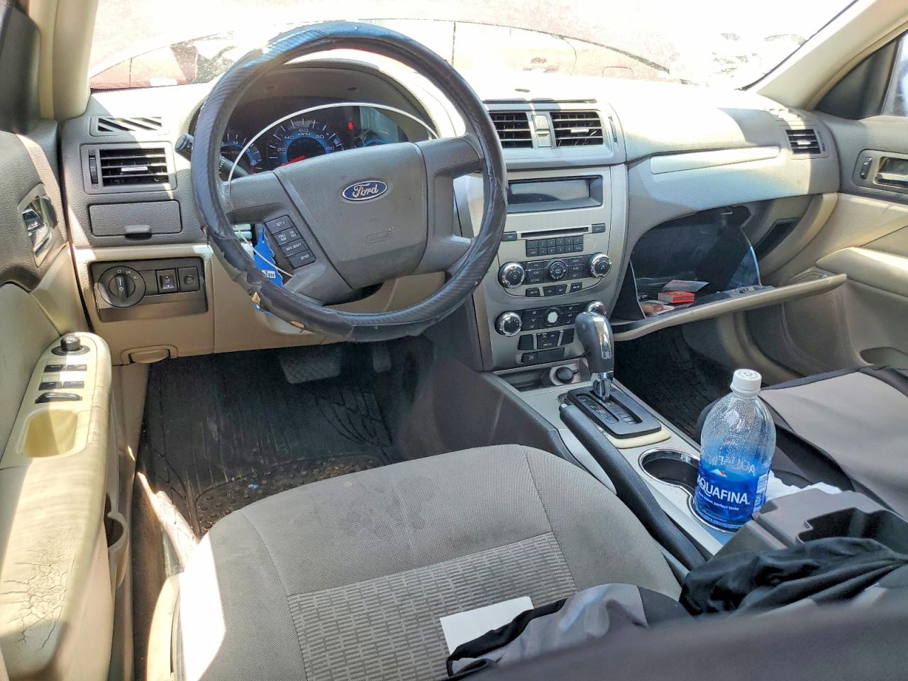 2012 Ford Fusion S Burgundy vin: 3FAHP0GA7CR327650
