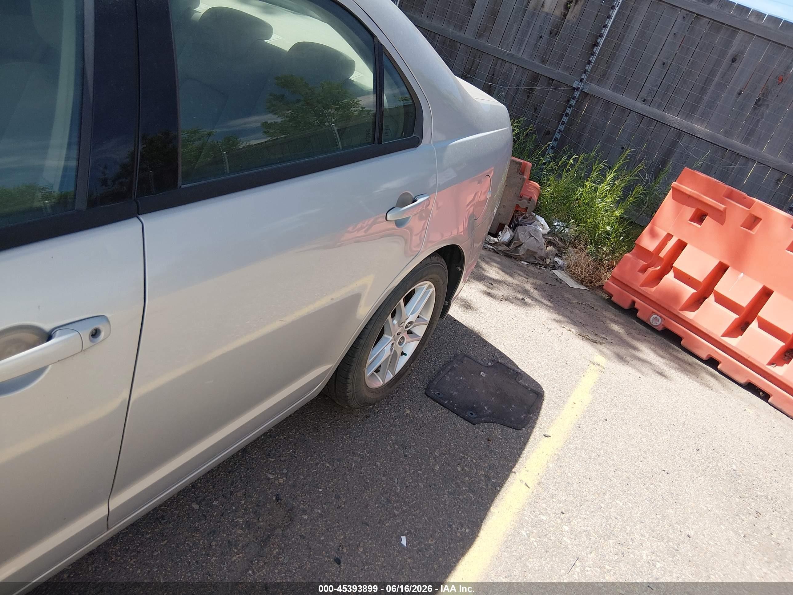 2010 Ford Fusion S Brown vin: 3FAHP0GA8AR384310
