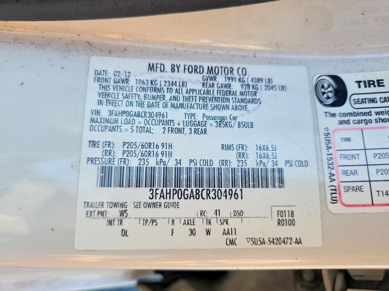 2012 Ford Fusion S White vin: 3FAHP0GA8CR304961