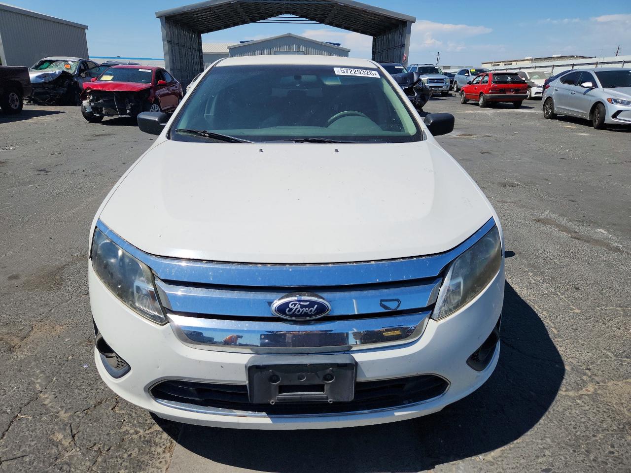 2012 Ford Fusion S White vin: 3FAHP0GA8CR304961