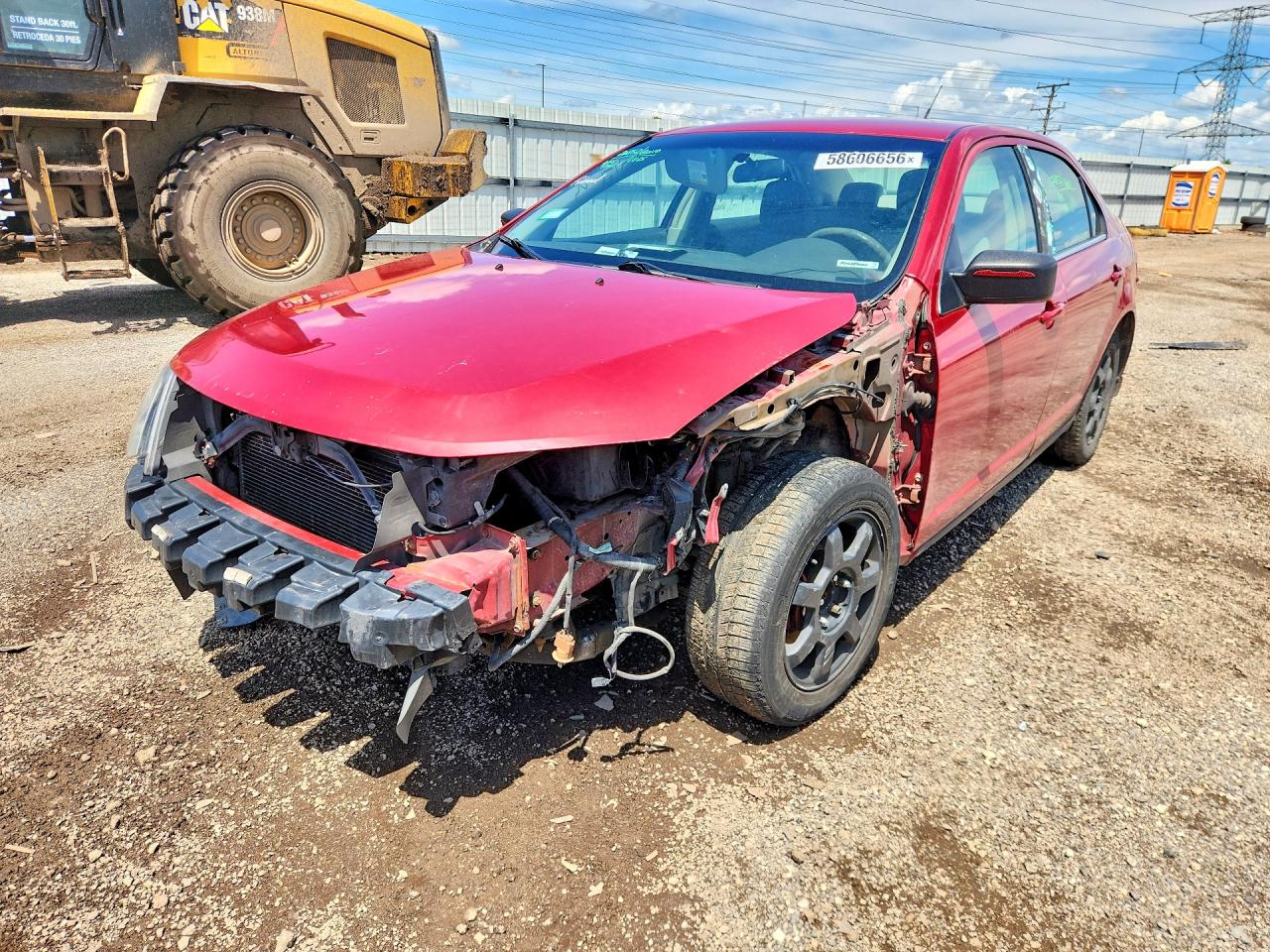 2010 Ford Fusion S Red vin: 3FAHP0GA9AR366270