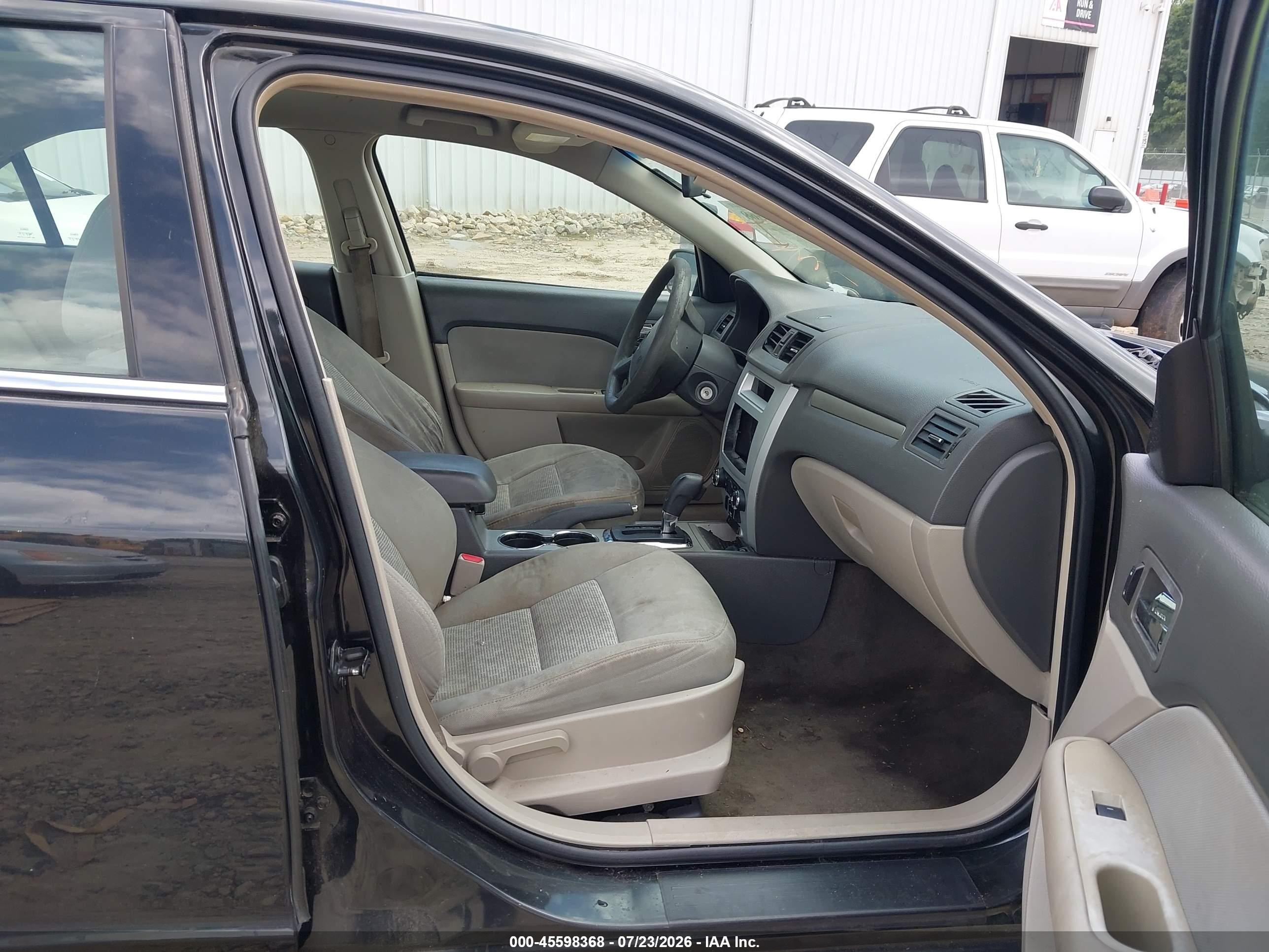 2010 Ford Fusion S Black vin: 3FAHP0GA9AR420585