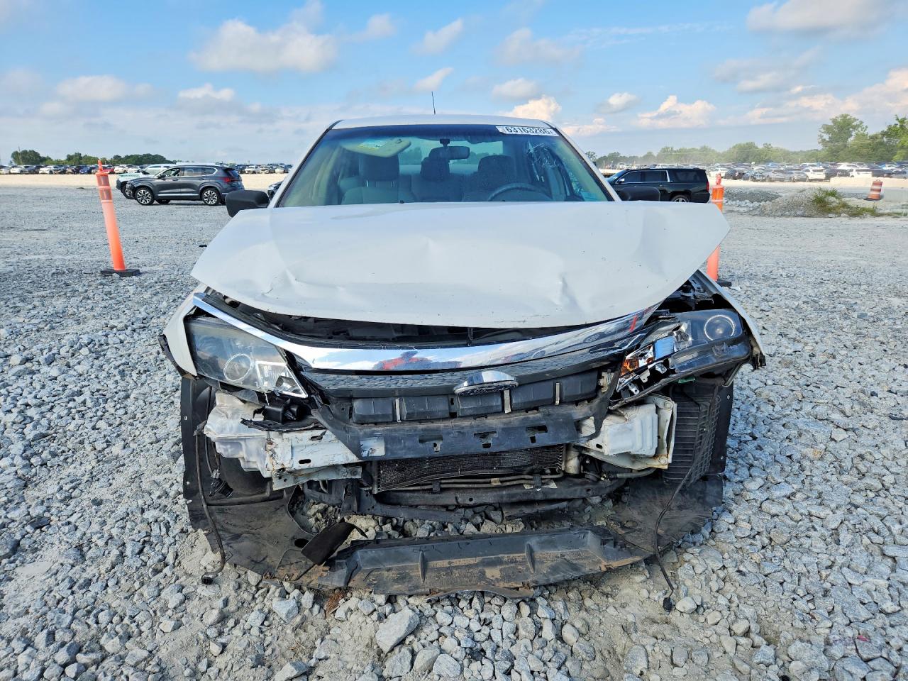 2011 Ford Fusion S White vin: 3FAHP0GAXBR243515
