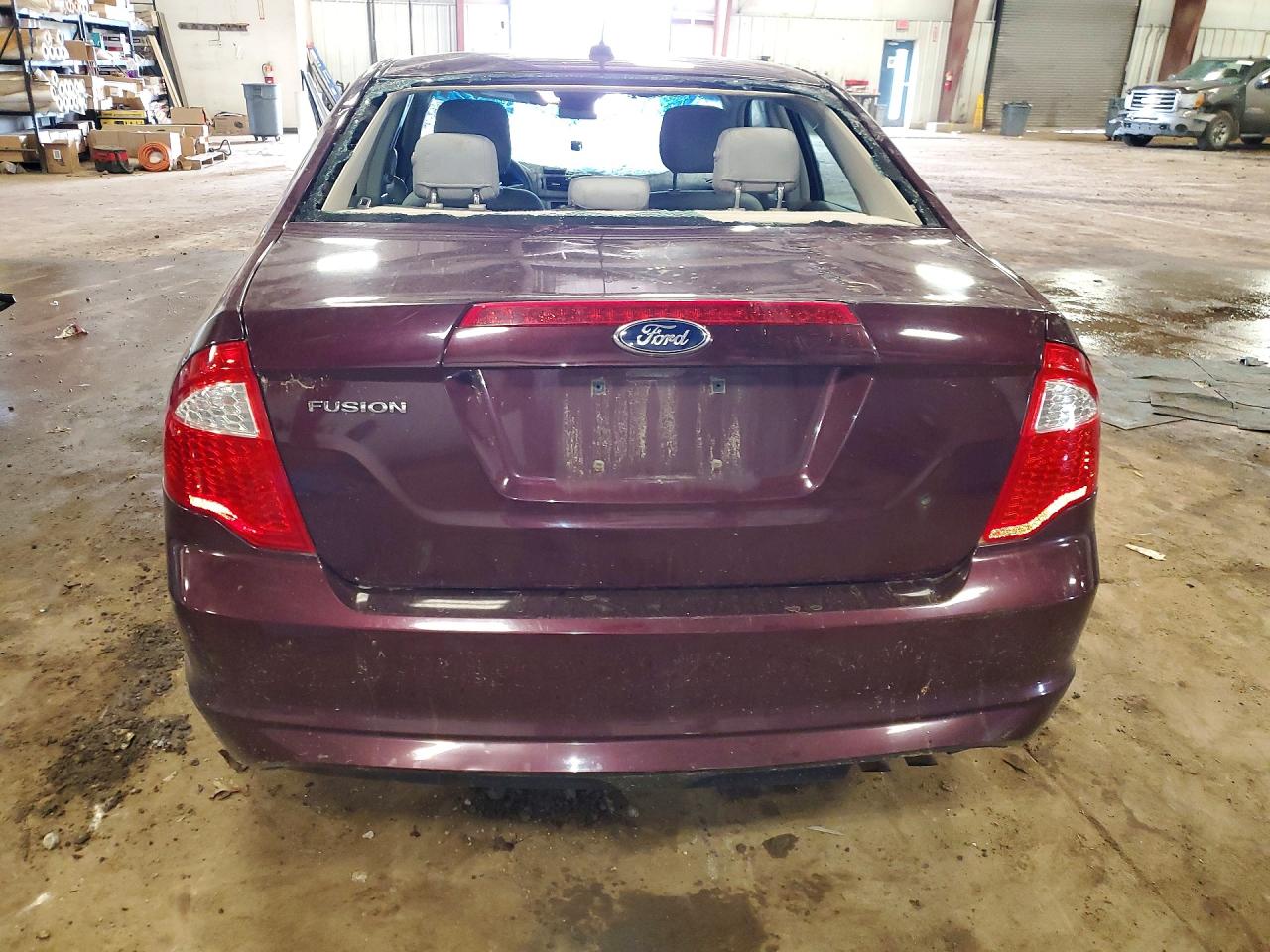 2012 Ford Fusion S Burgundy vin: 3FAHP0GAXCR394324