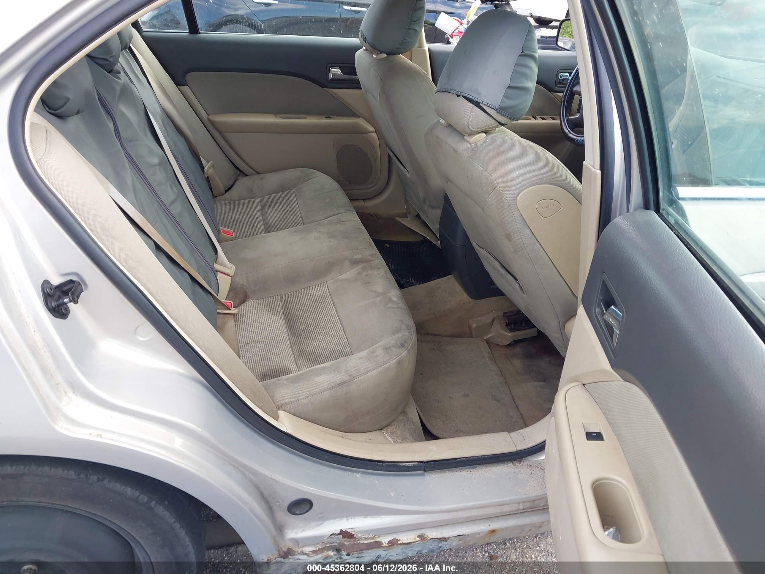 2010 Ford Fusion Se Gold vin: 3FAHP0HA0AR134882