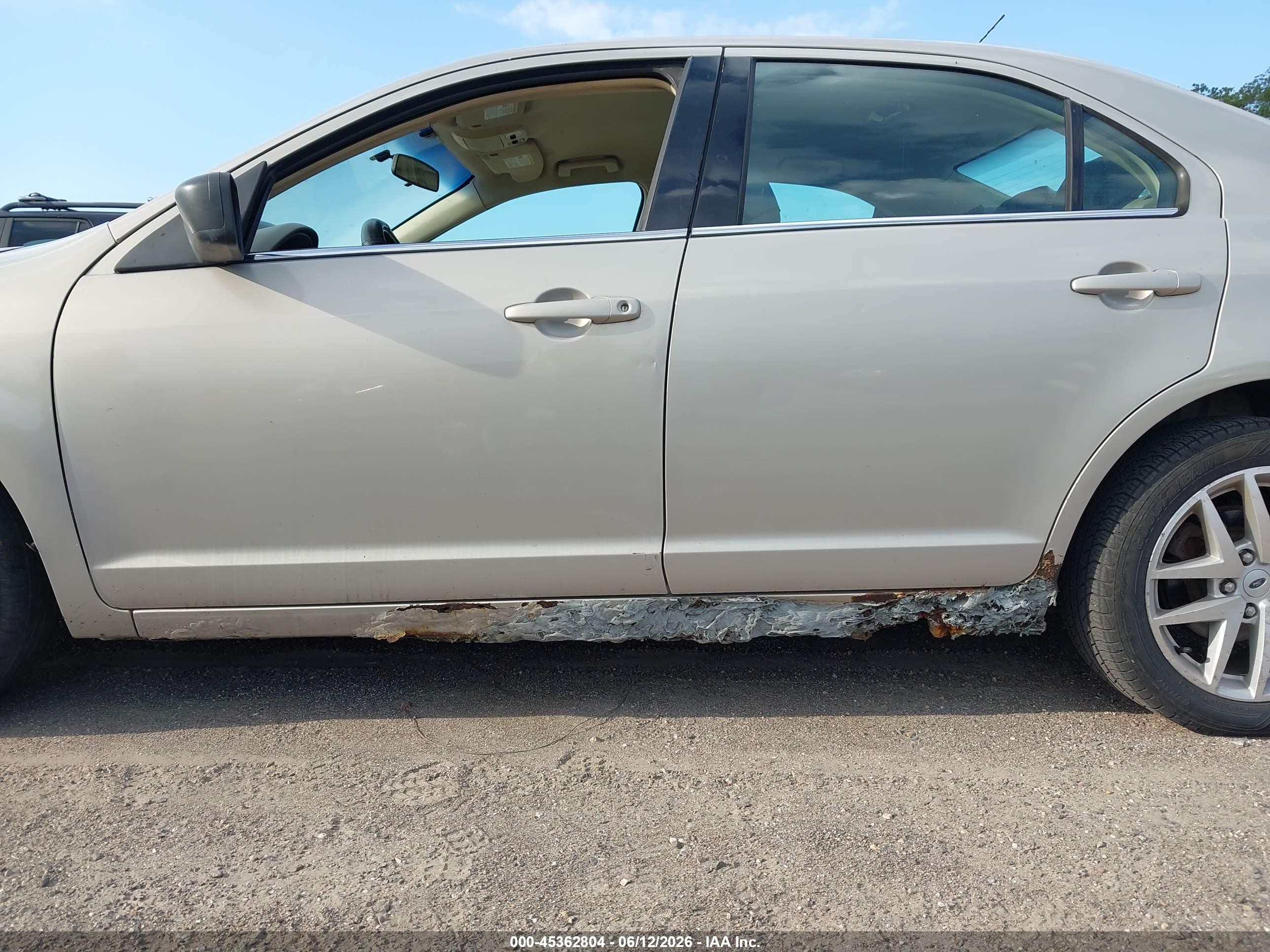 2010 Ford Fusion Se Gold vin: 3FAHP0HA0AR134882